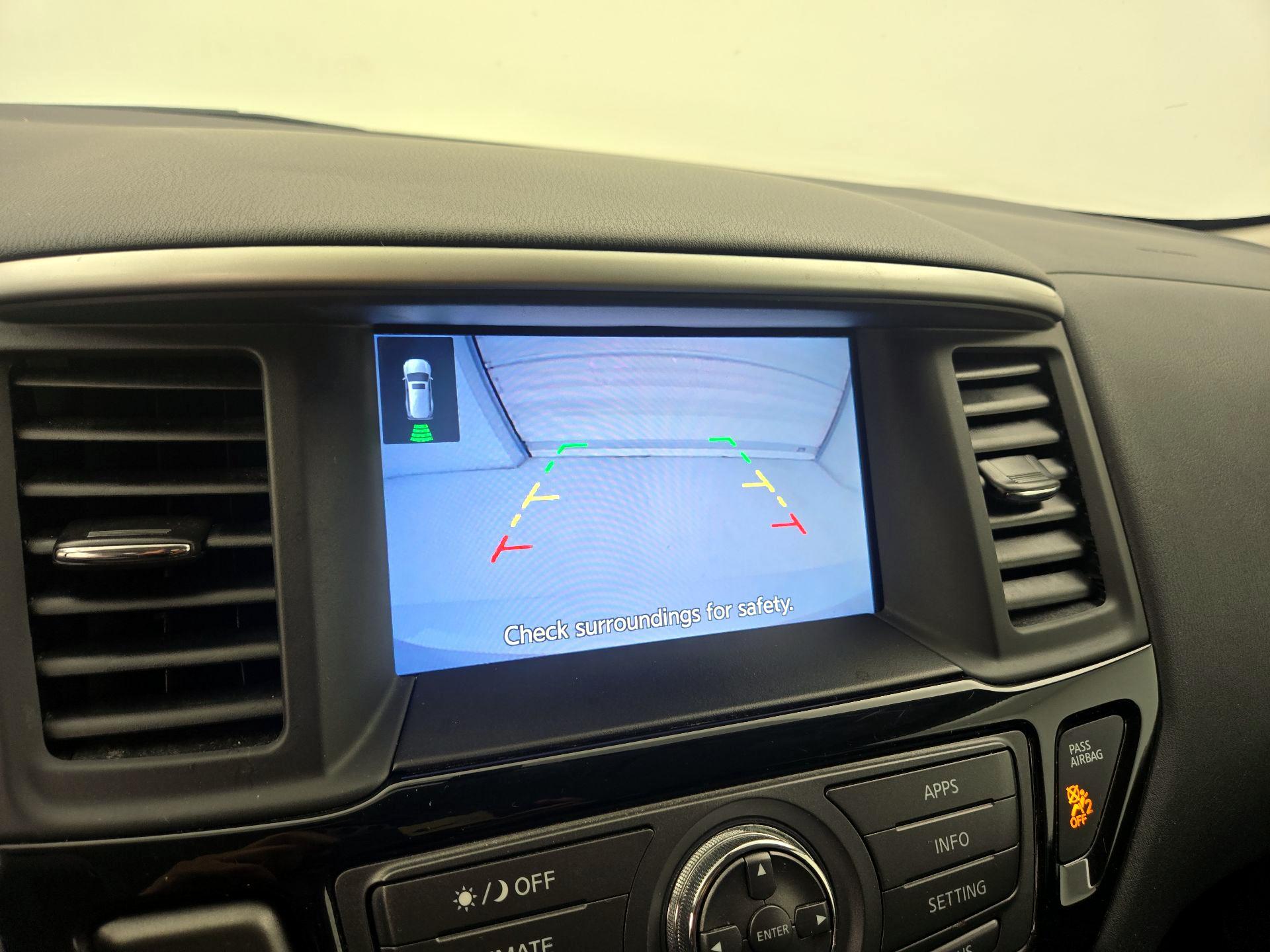 Thumbnail: 2019 Nissan Pathfinder - 13