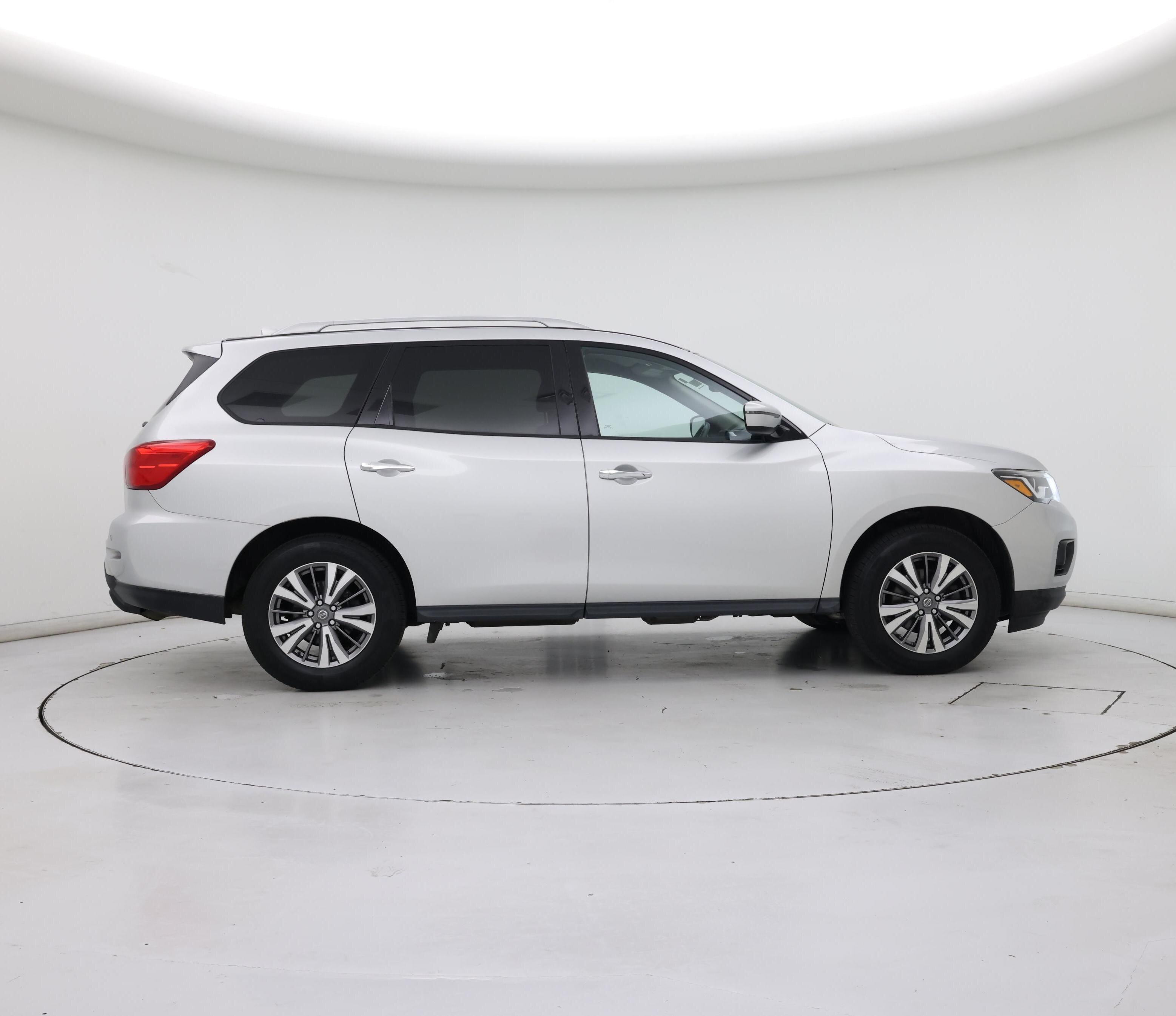 Thumbnail: 2019 Nissan Pathfinder - 7