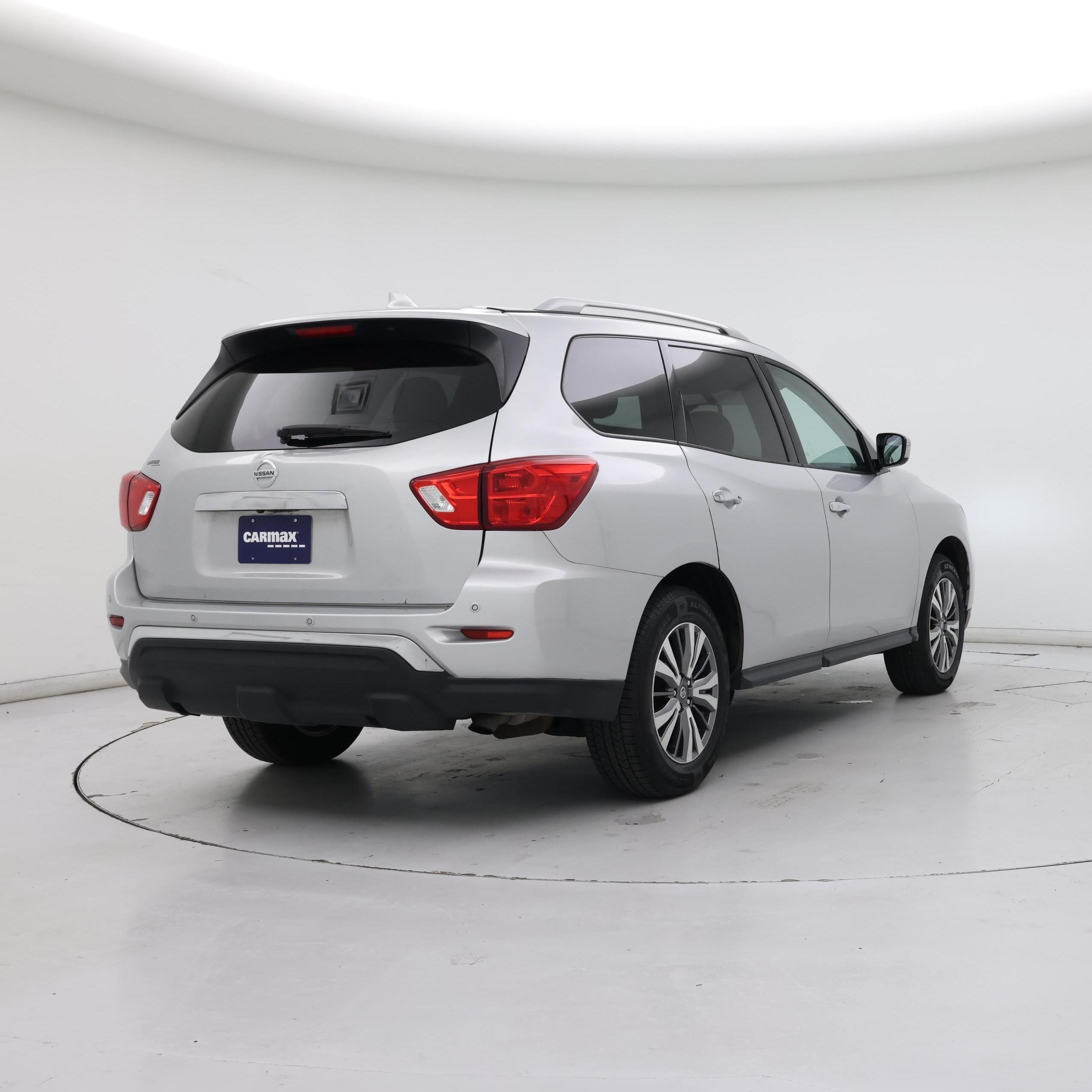 Thumbnail: 2019 Nissan Pathfinder - 8