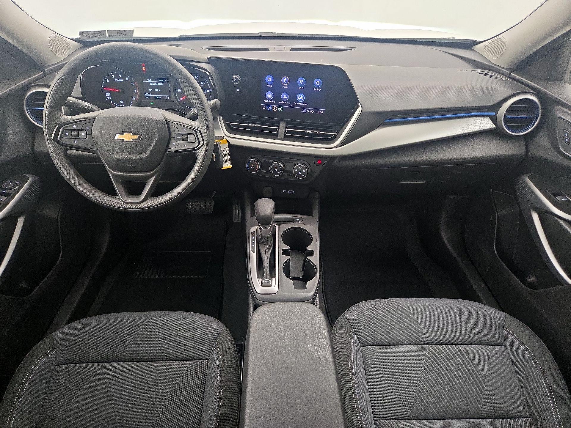 Thumbnail: 2025 Chevrolet Trax - 9