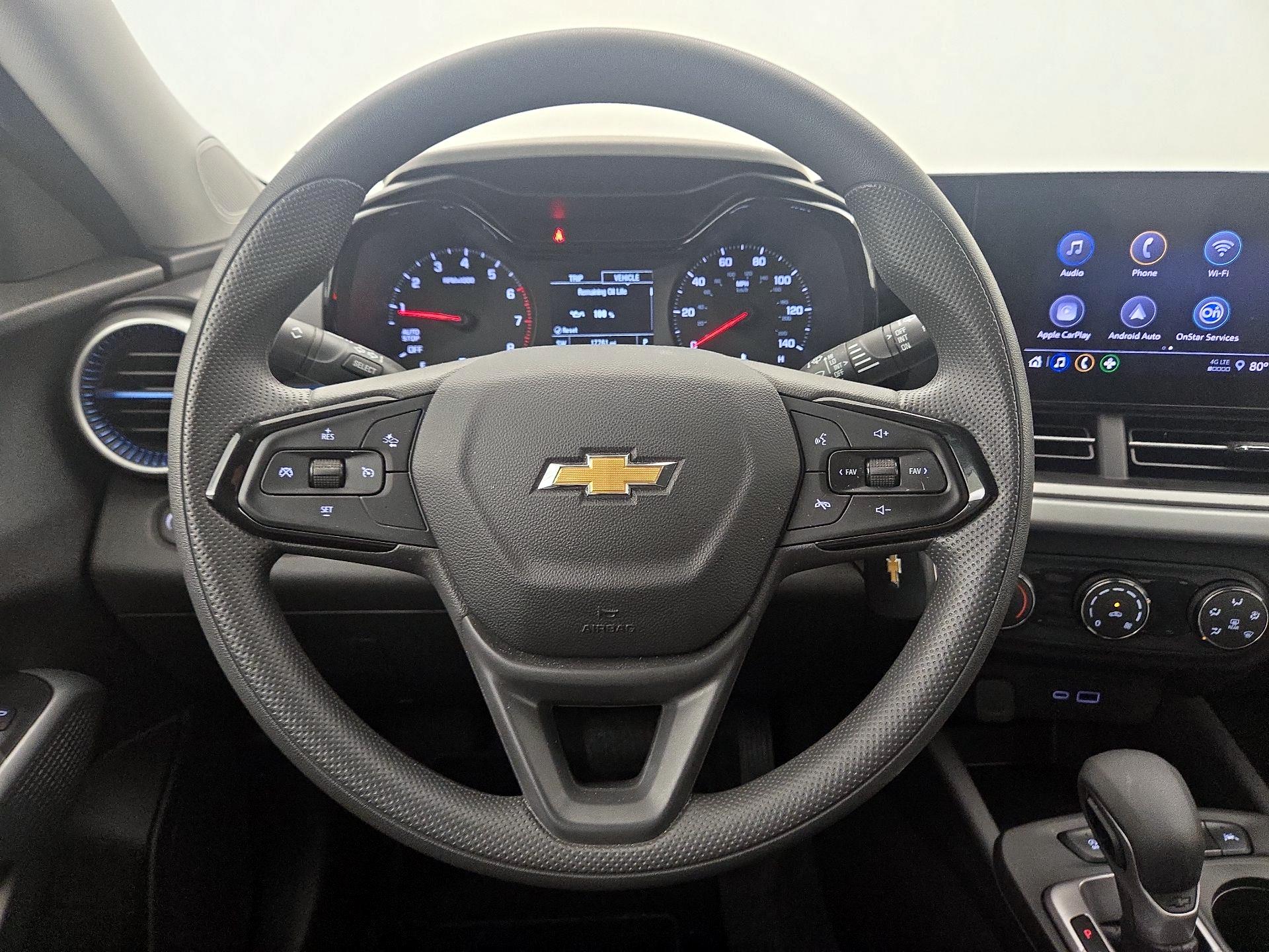 Thumbnail: 2025 Chevrolet Trax - 10