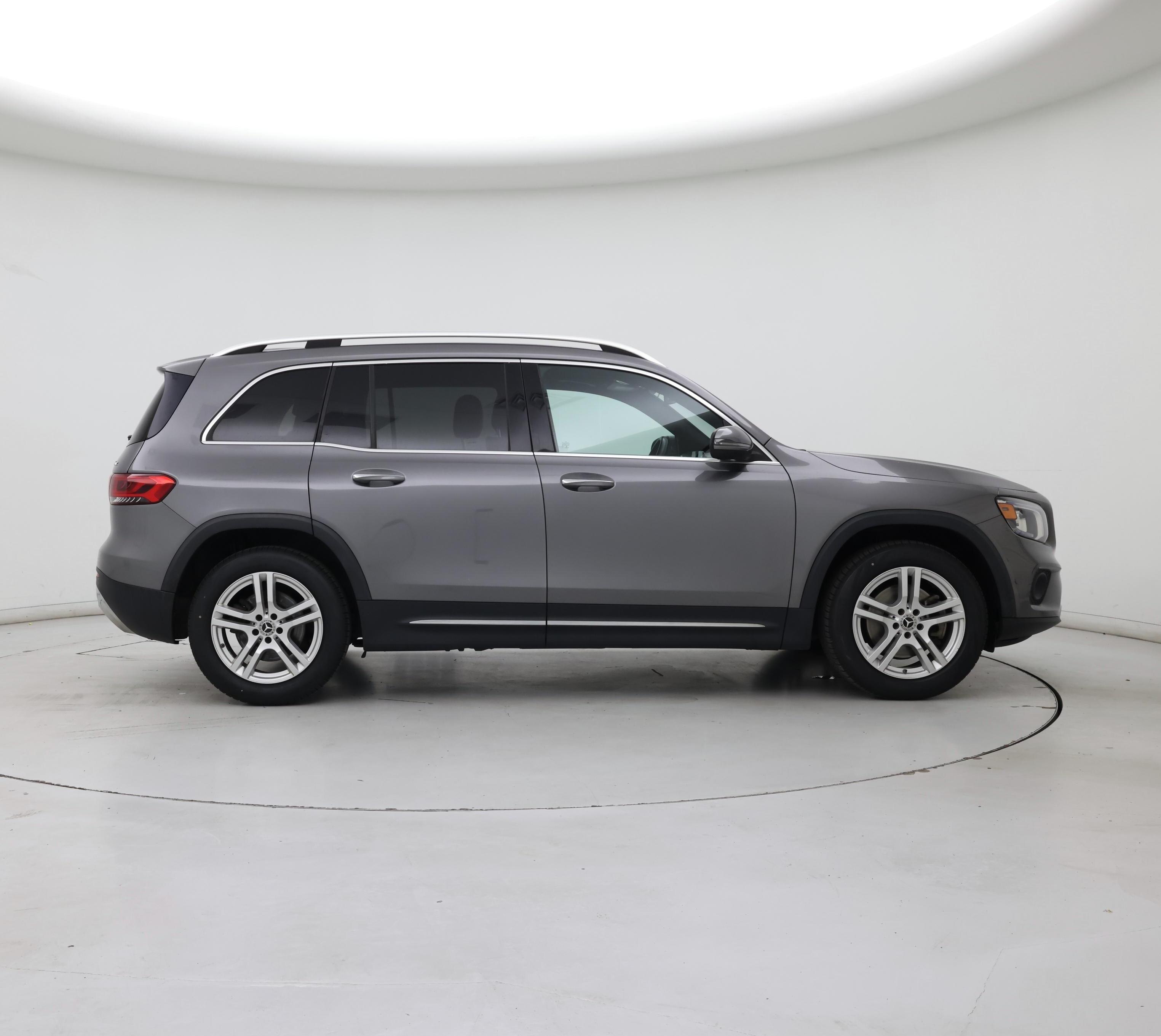 Thumbnail: 2020 Mercedes-Benz GLB - 7