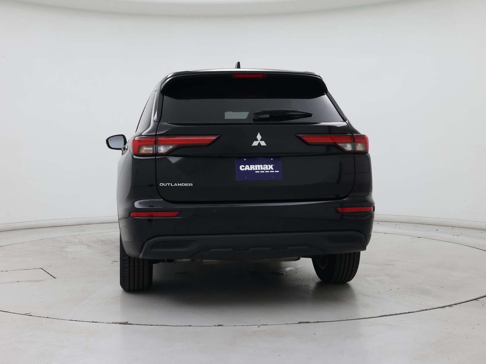 2023 Mitsubishi Outlander ES - Photo 7