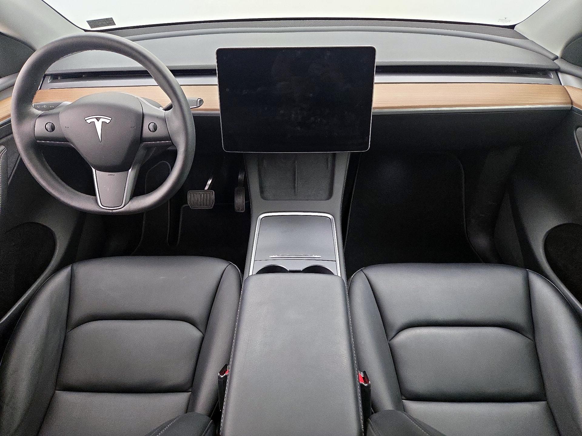 Thumbnail: 2023 Tesla Model Y - 9