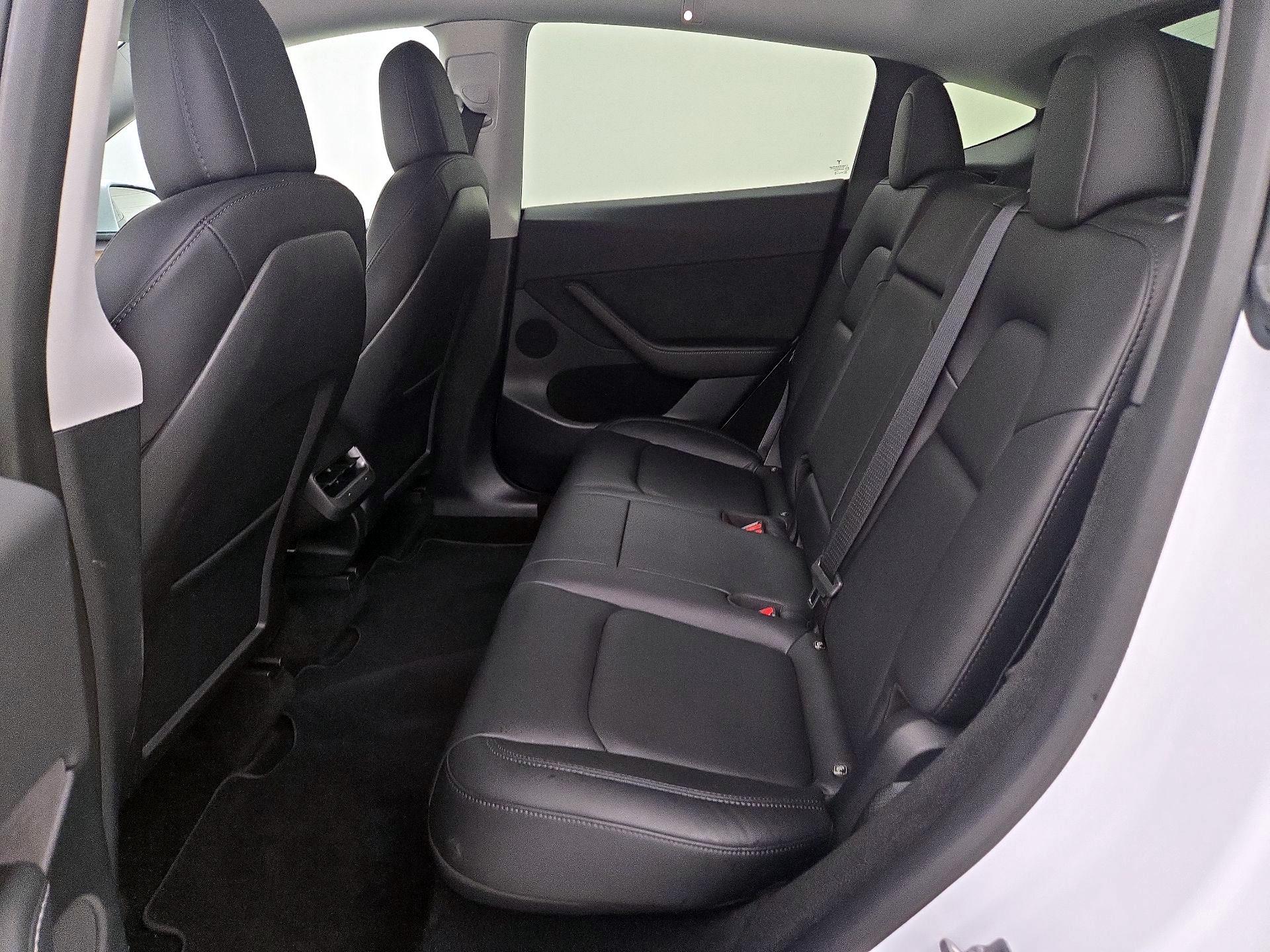 Thumbnail: 2023 Tesla Model Y - 19