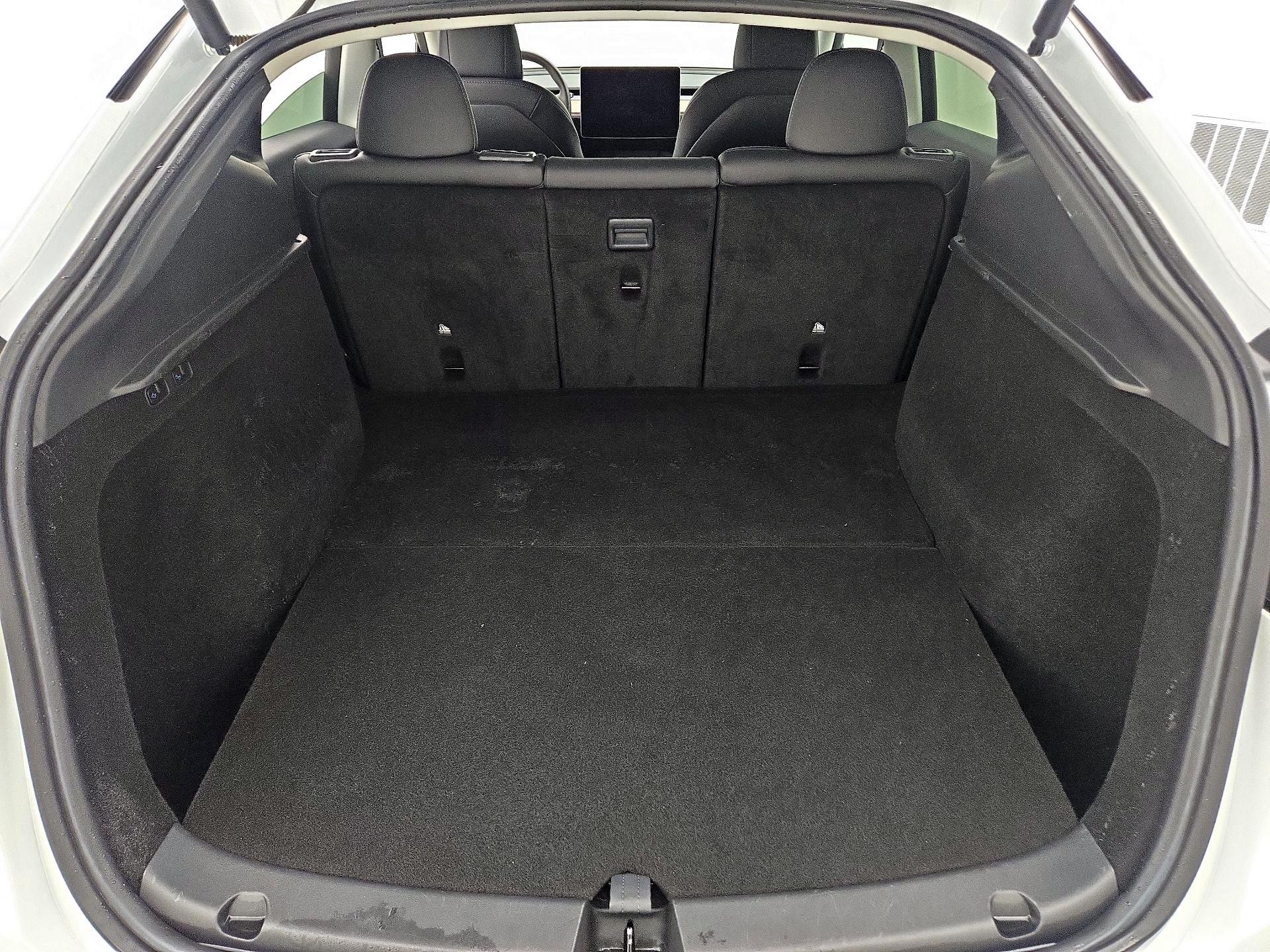 Thumbnail: 2023 Tesla Model Y - 20