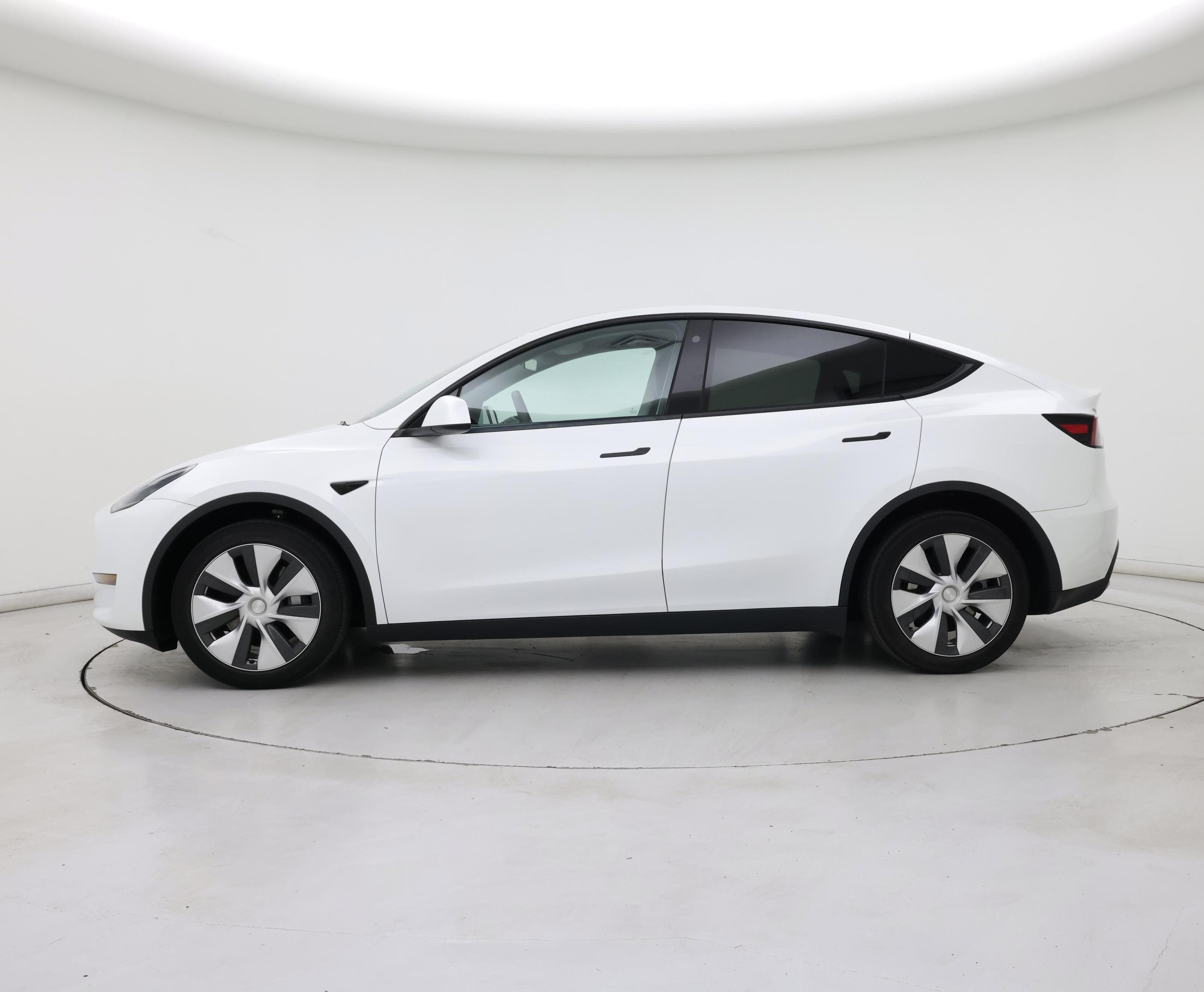 Thumbnail: 2023 Tesla Model Y - 3