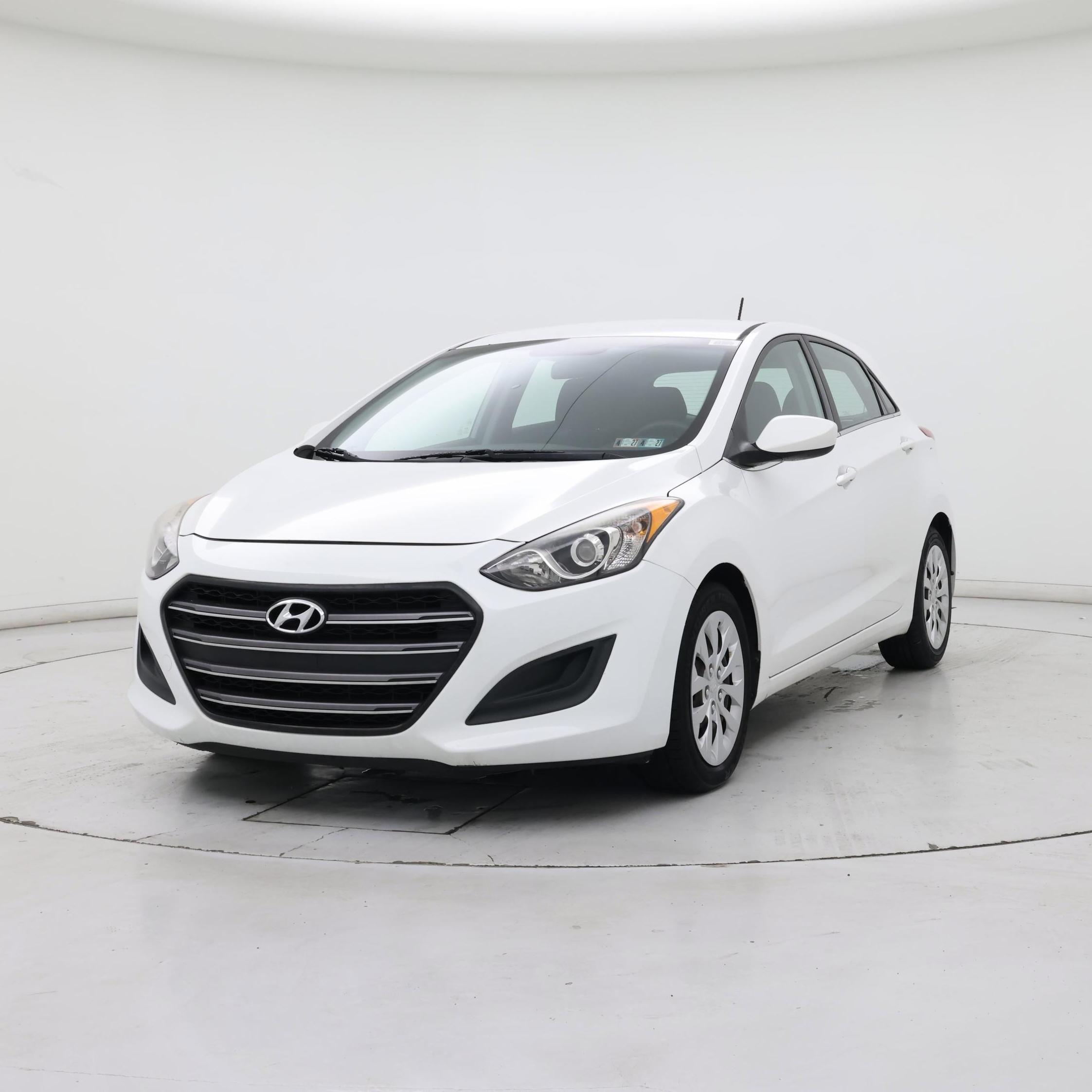 Thumbnail: 2016 Hyundai Elantra - 4