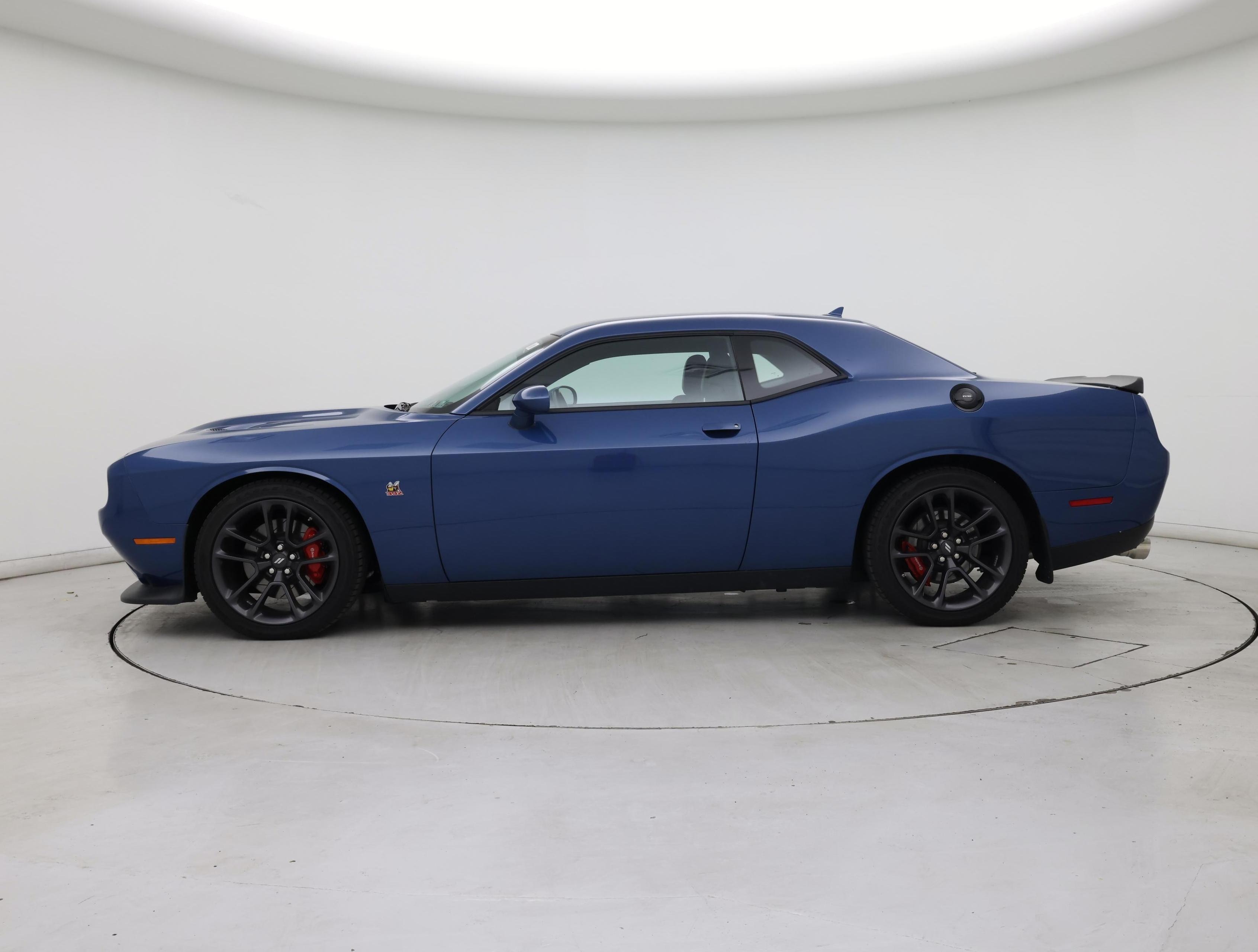Thumbnail: 2020 Dodge Challenger - 3