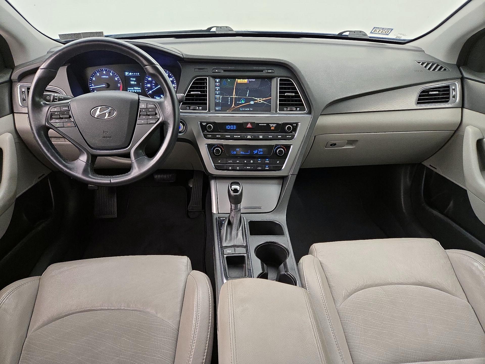 Thumbnail: 2015 Hyundai Sonata - 9