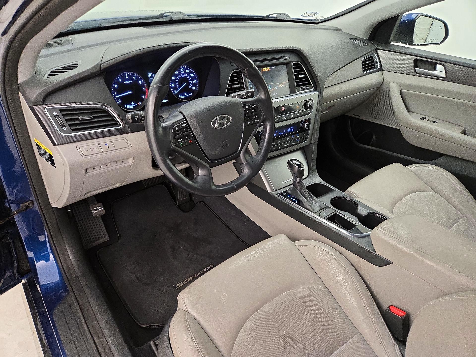 Thumbnail: 2015 Hyundai Sonata - 11