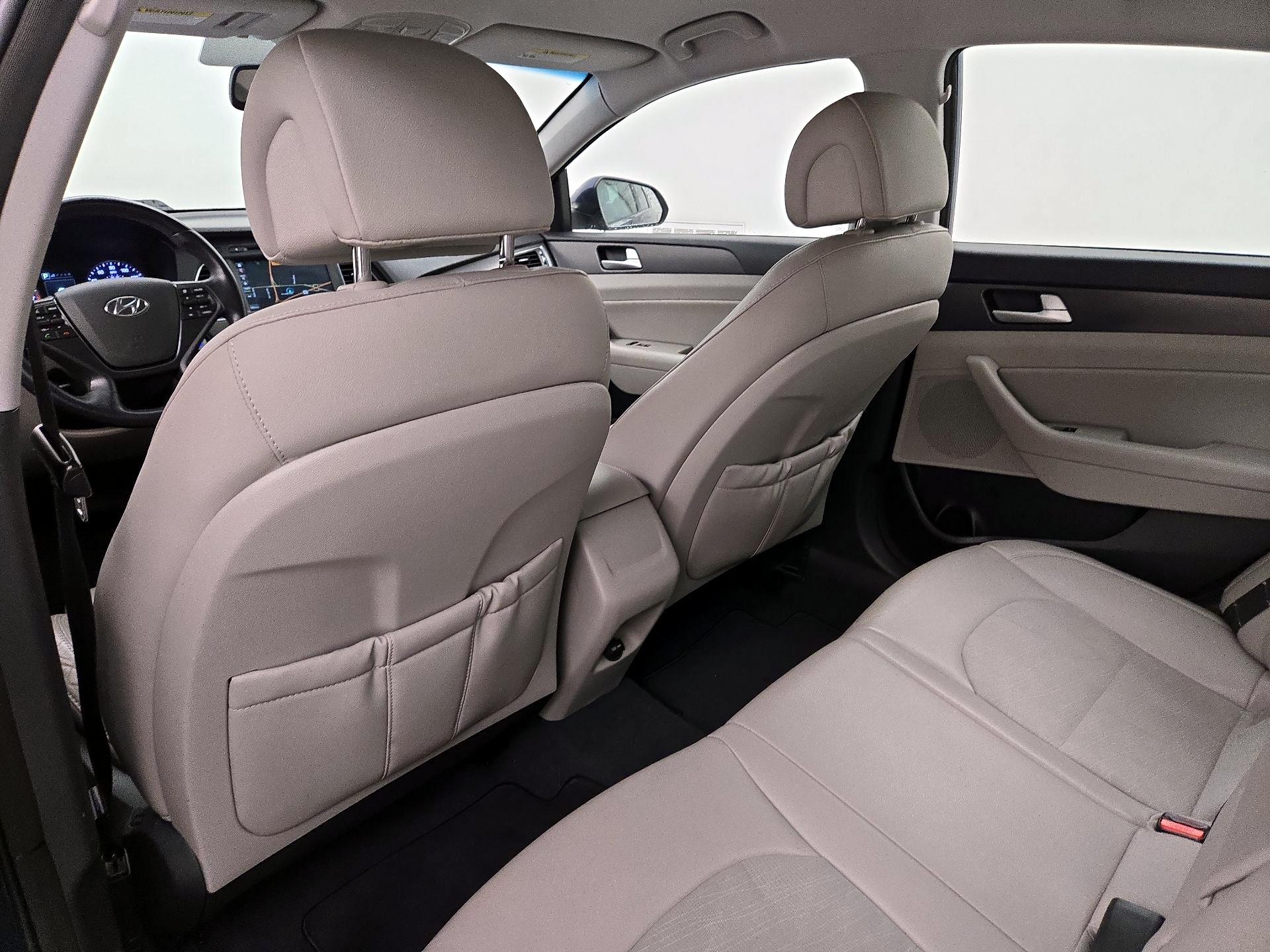 Thumbnail: 2015 Hyundai Sonata - 20