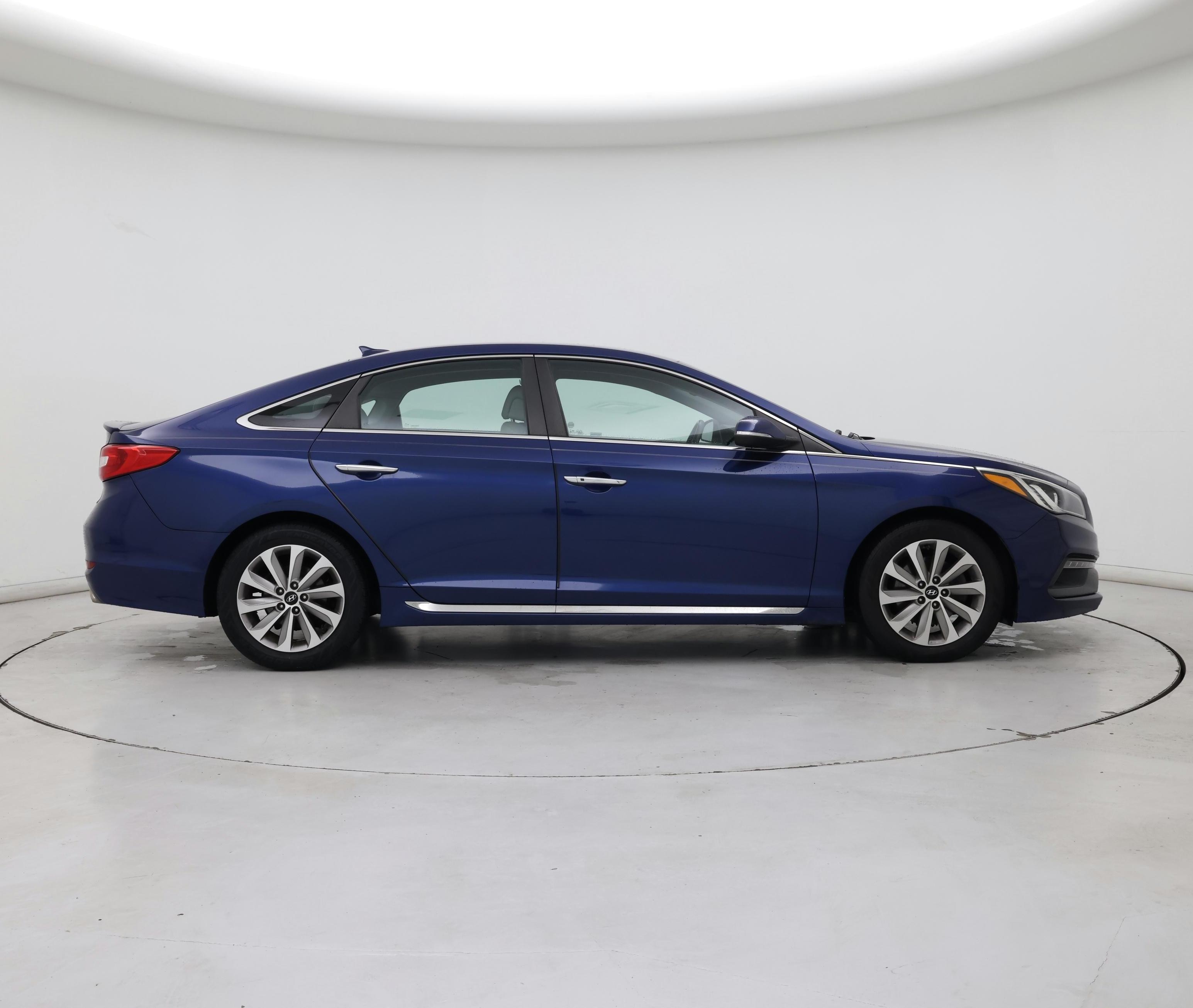 Thumbnail: 2015 Hyundai Sonata - 7