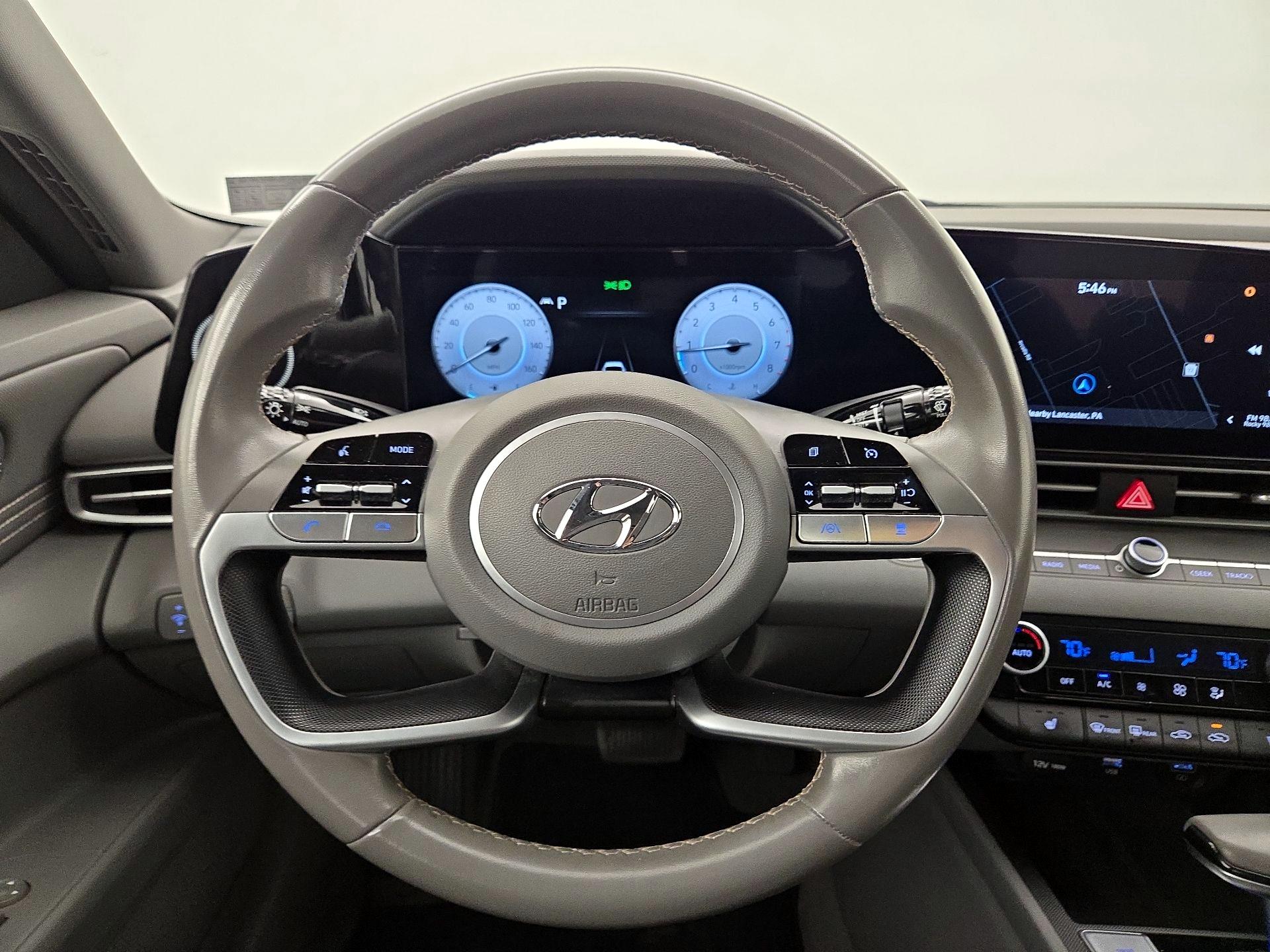 Thumbnail: 2023 Hyundai Elantra - 10