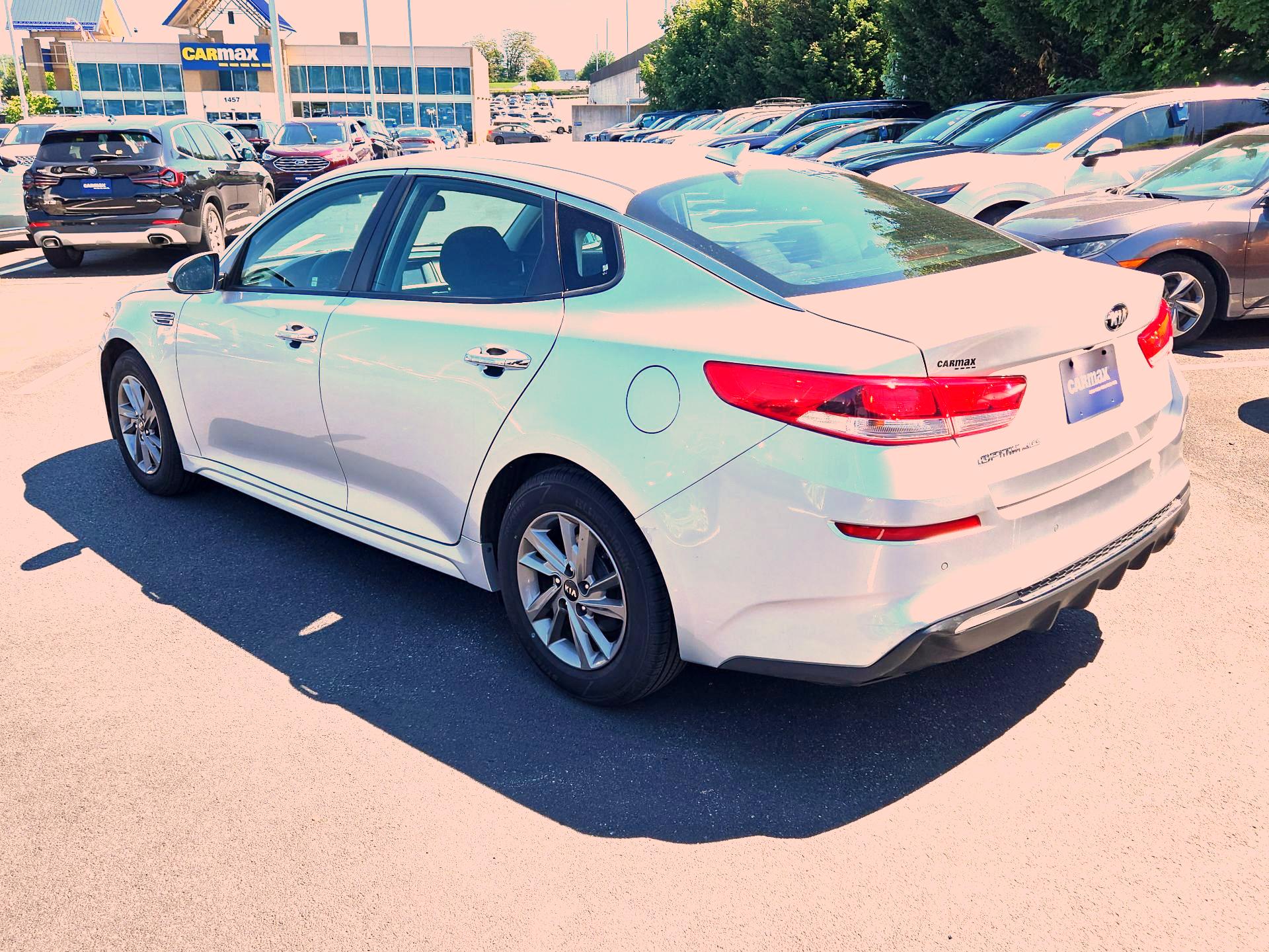 Thumbnail: 2020 Kia Optima - 7