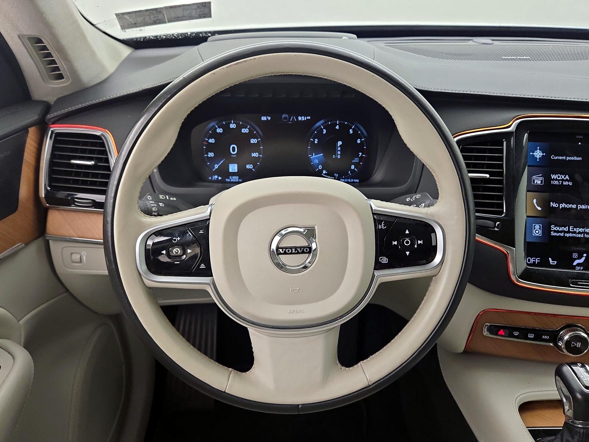 Thumbnail: 2020 Volvo XC90 - 10