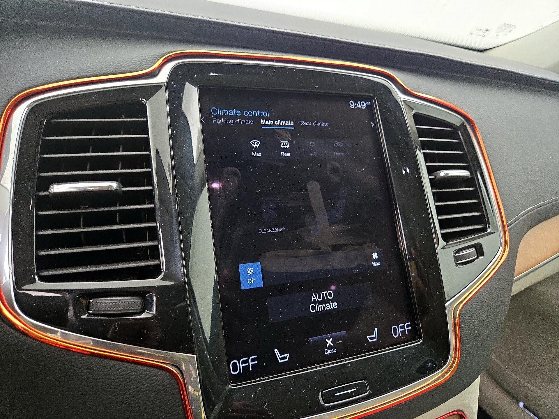 Thumbnail: 2020 Volvo XC90 - 16