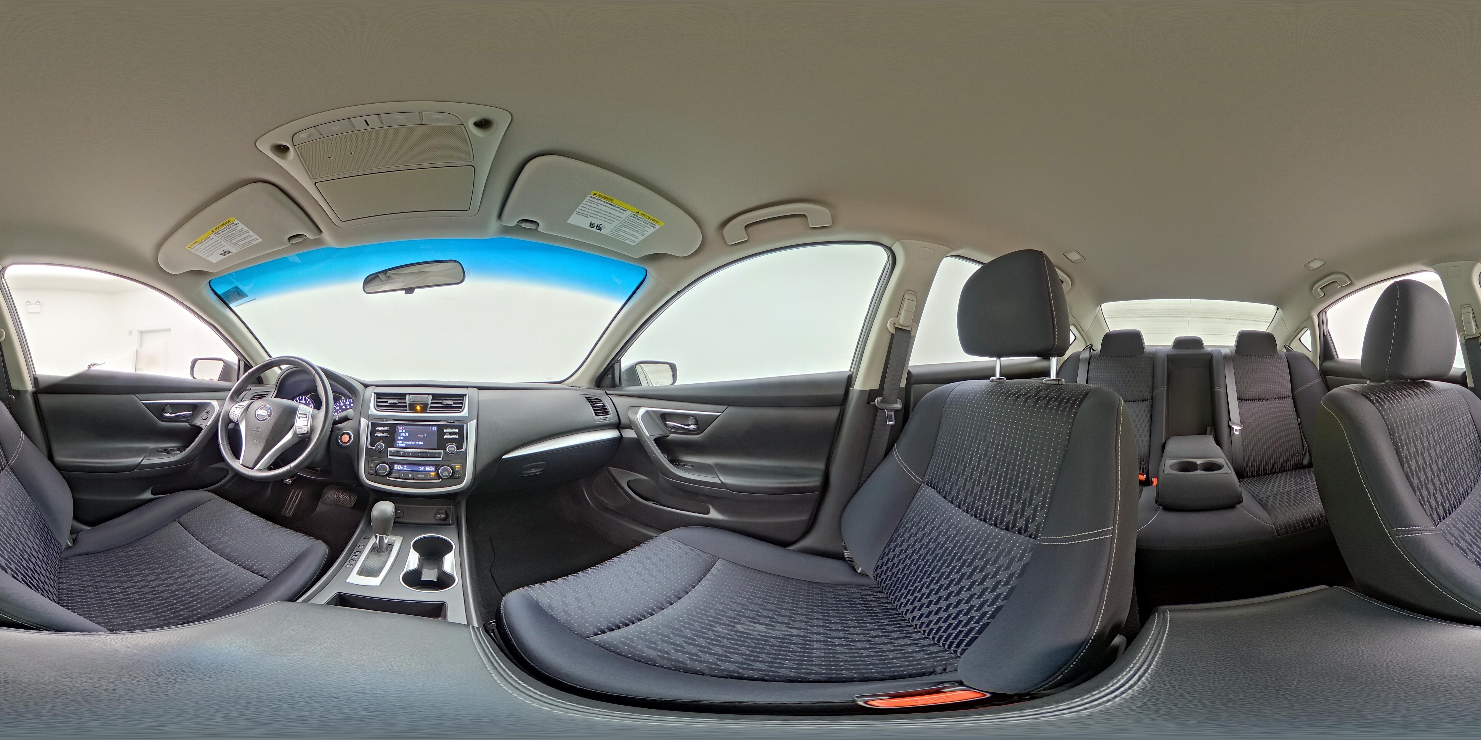 2017 Nissan Altima SV - Photo 24