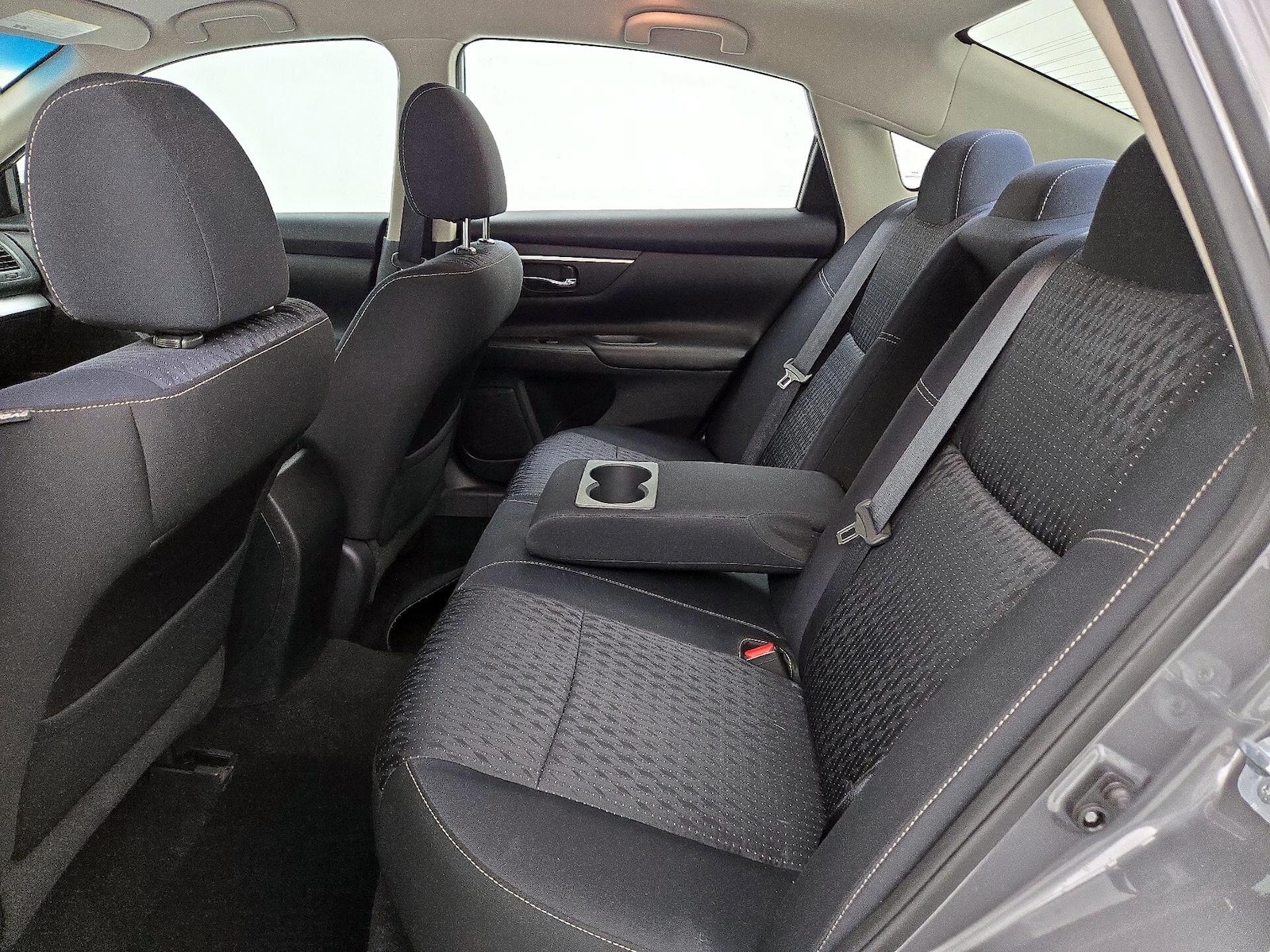 2017 Nissan Altima SV - Photo 20
