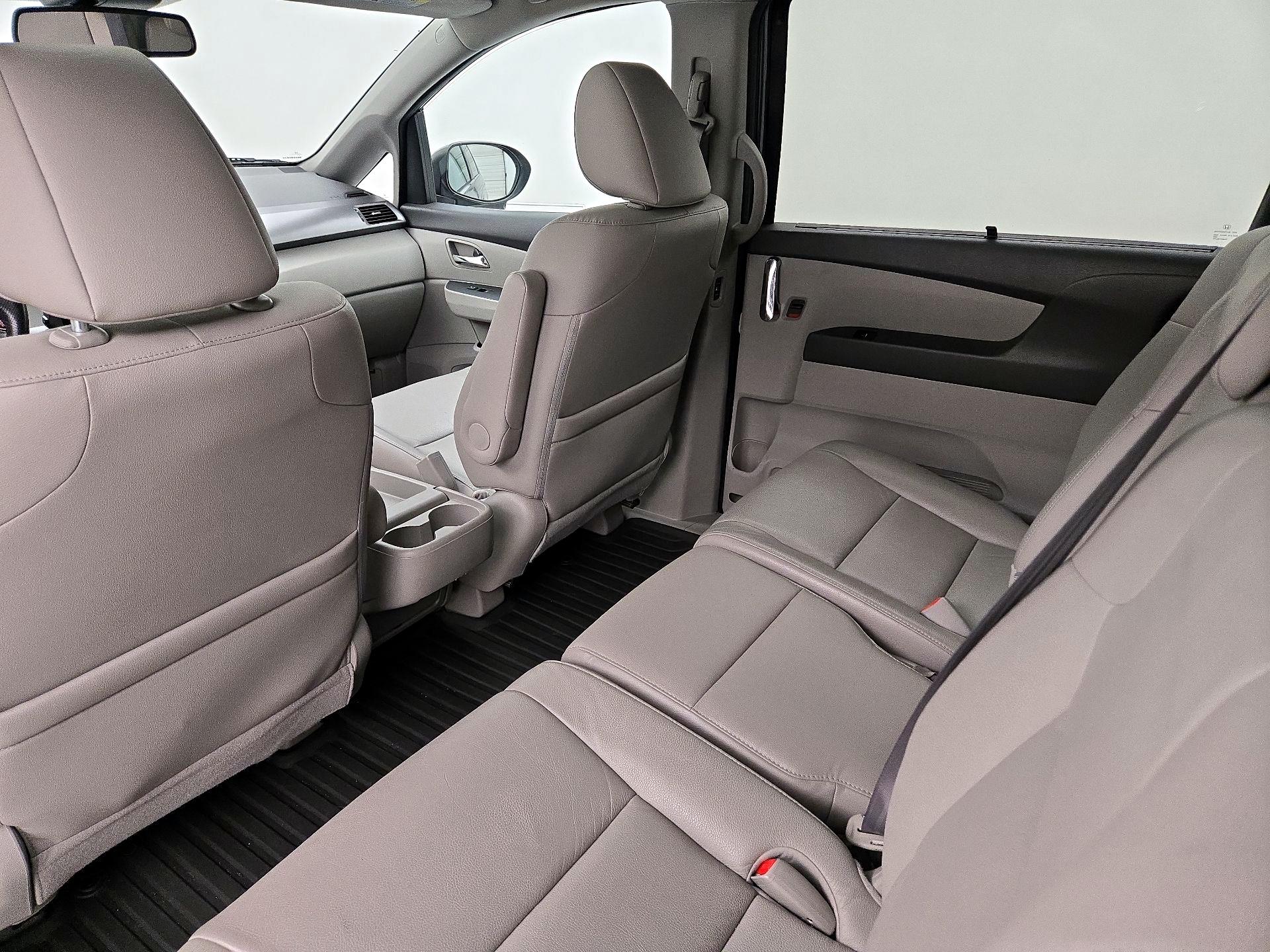 Thumbnail: 2014 Honda Odyssey - 20