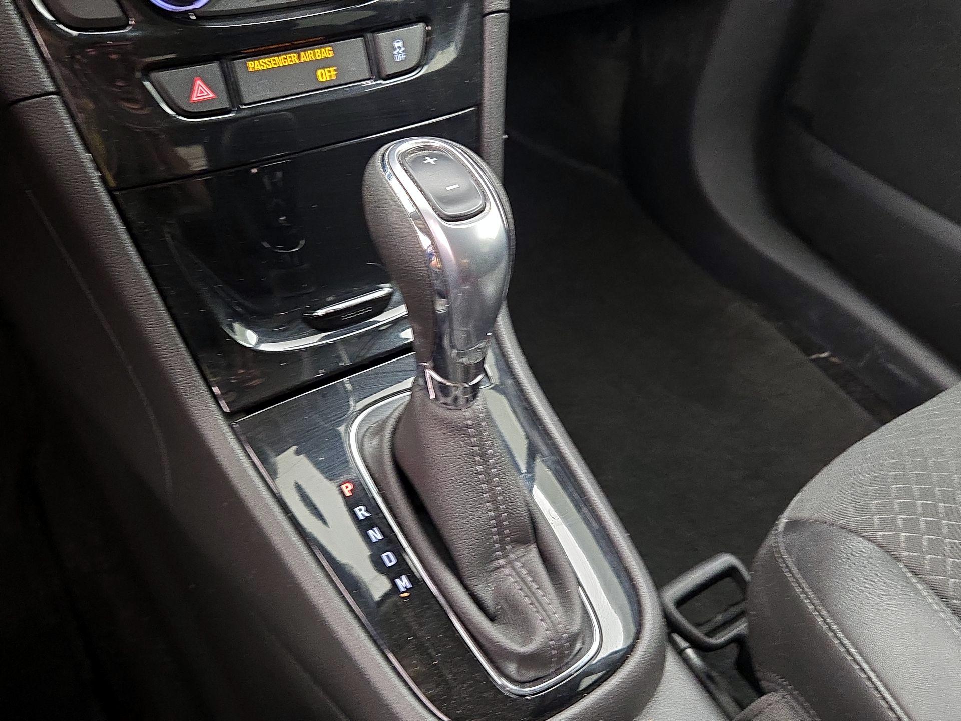Thumbnail: 2019 Buick Encore - 17