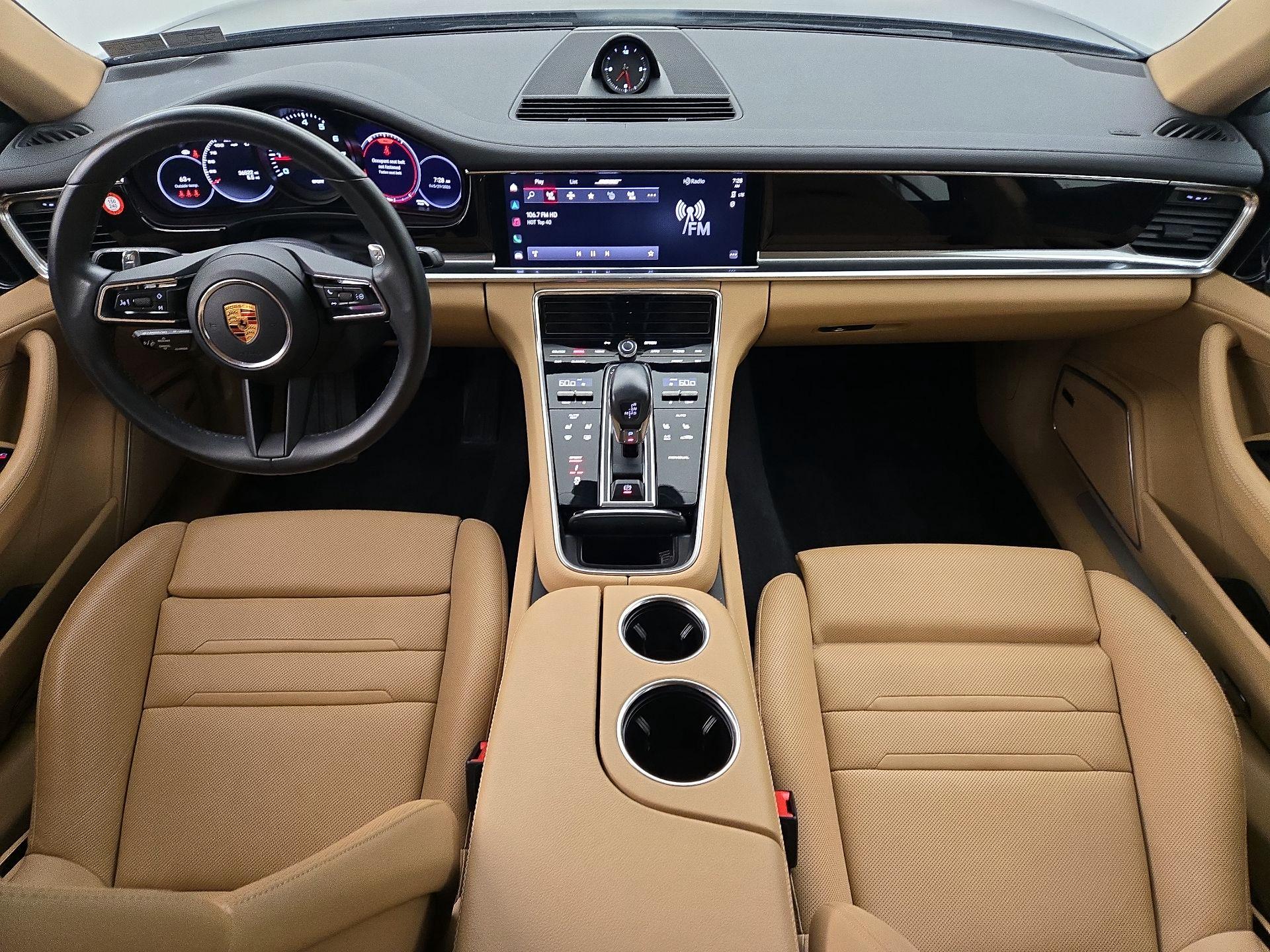 Thumbnail: 2022 Porsche Panamera - 9