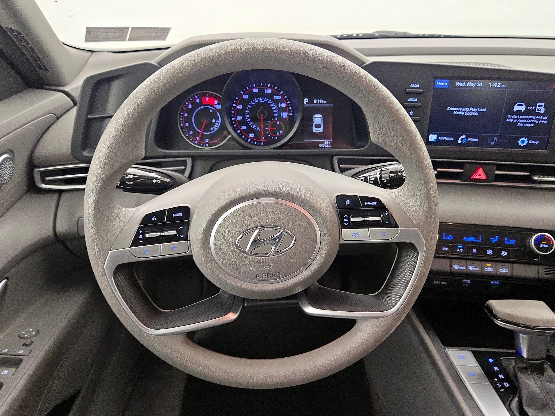 Thumbnail: 2021 Hyundai Elantra - 10