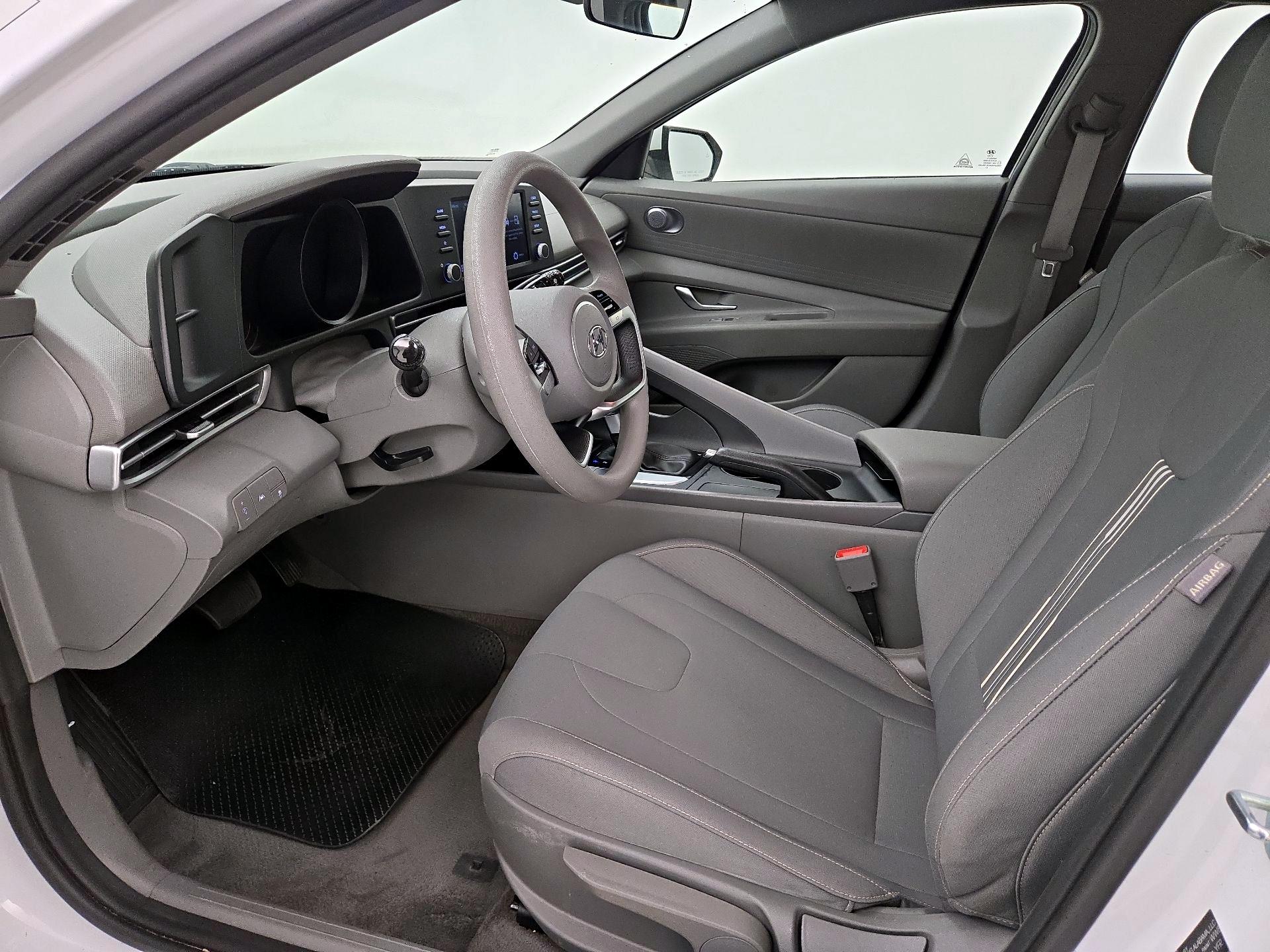 Thumbnail: 2021 Hyundai Elantra - 11