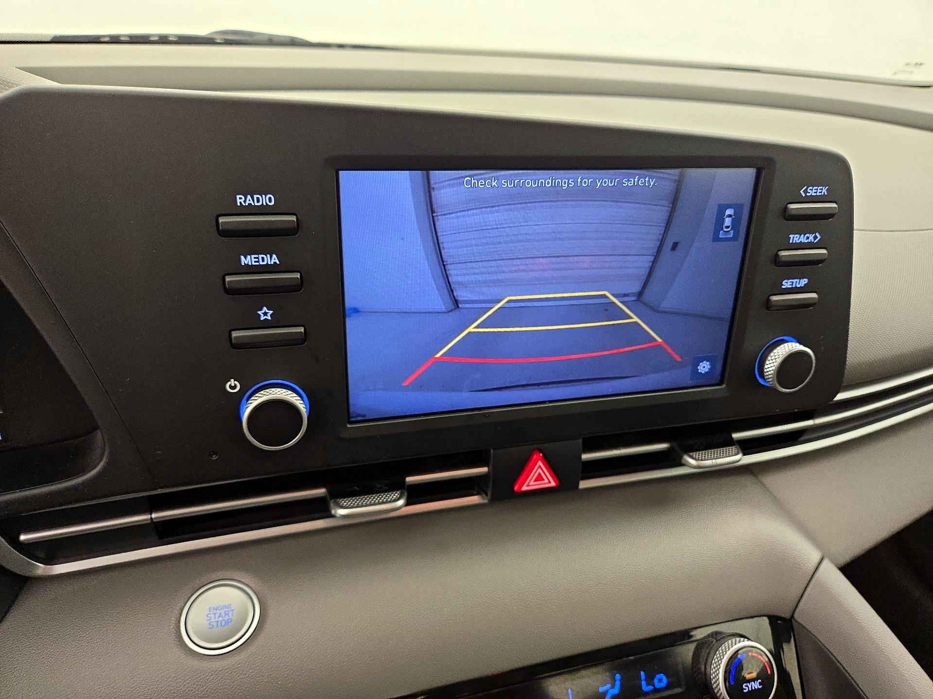 Thumbnail: 2021 Hyundai Elantra - 14