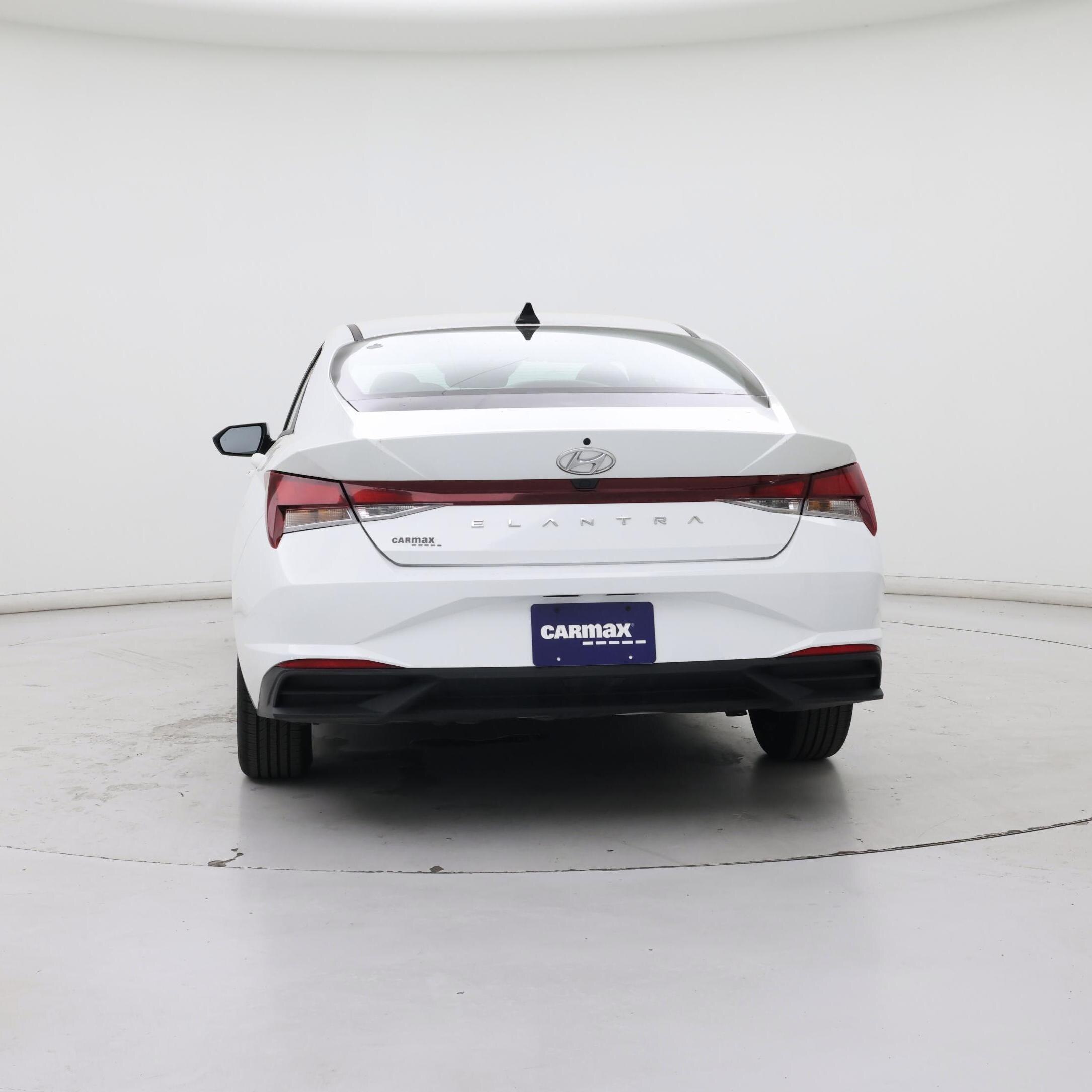 Thumbnail: 2021 Hyundai Elantra - 6
