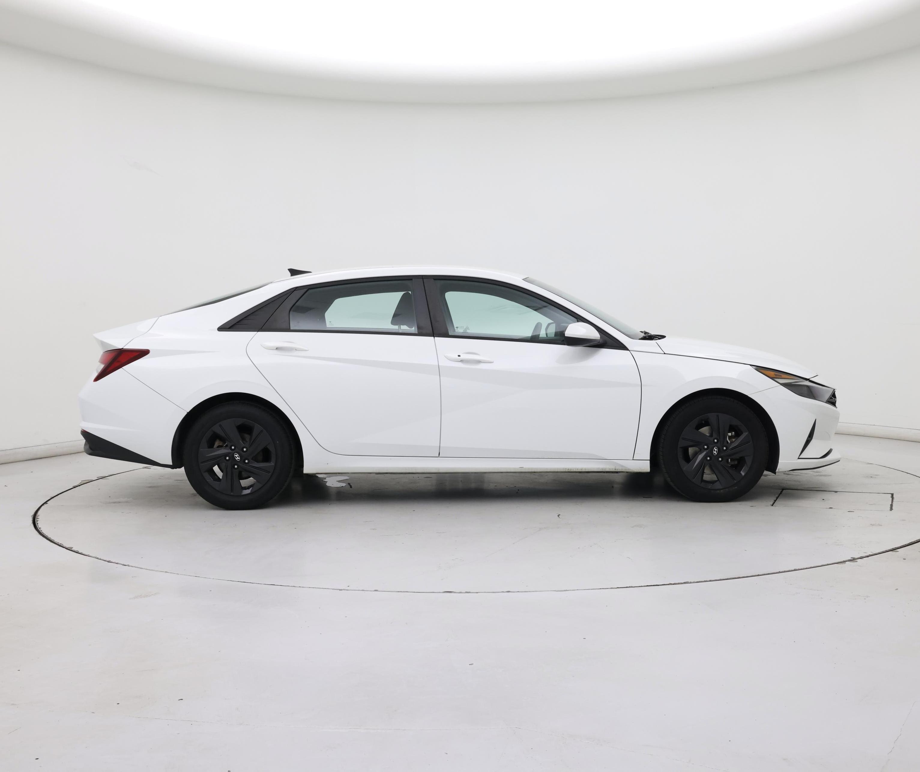 Thumbnail: 2021 Hyundai Elantra - 7