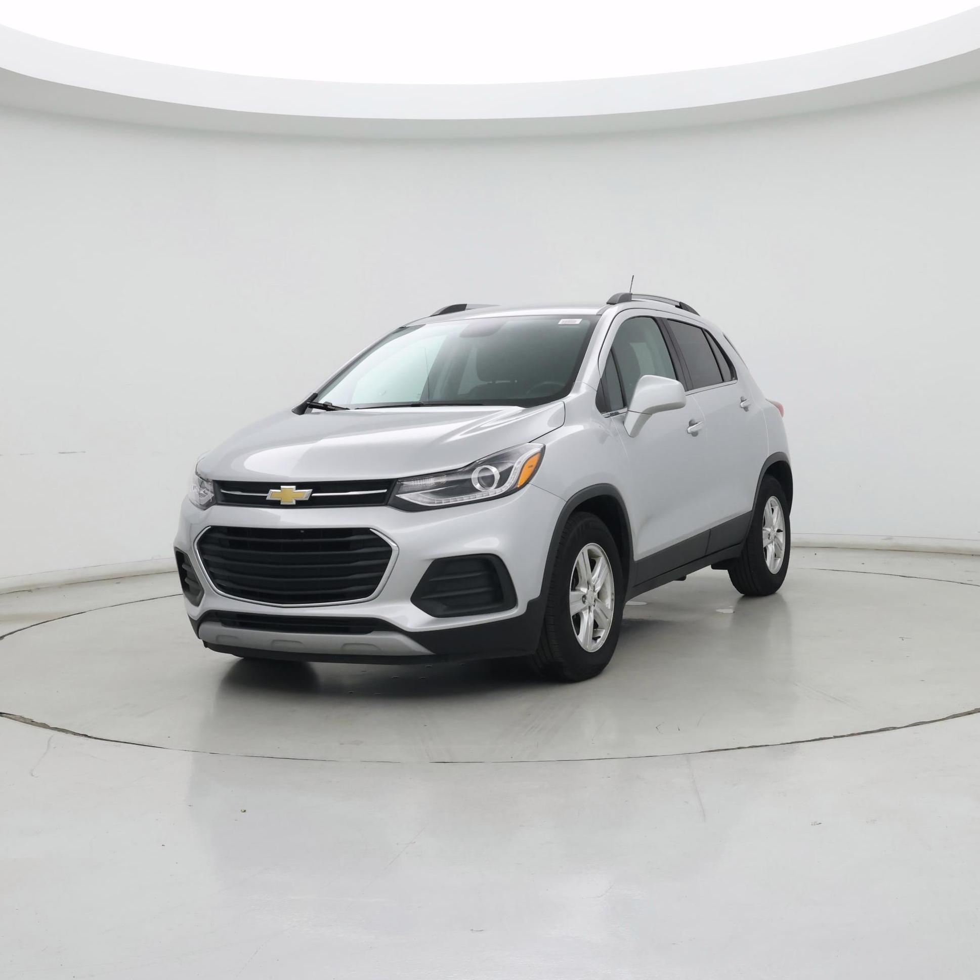 Thumbnail: 2018 Chevrolet Trax - 4