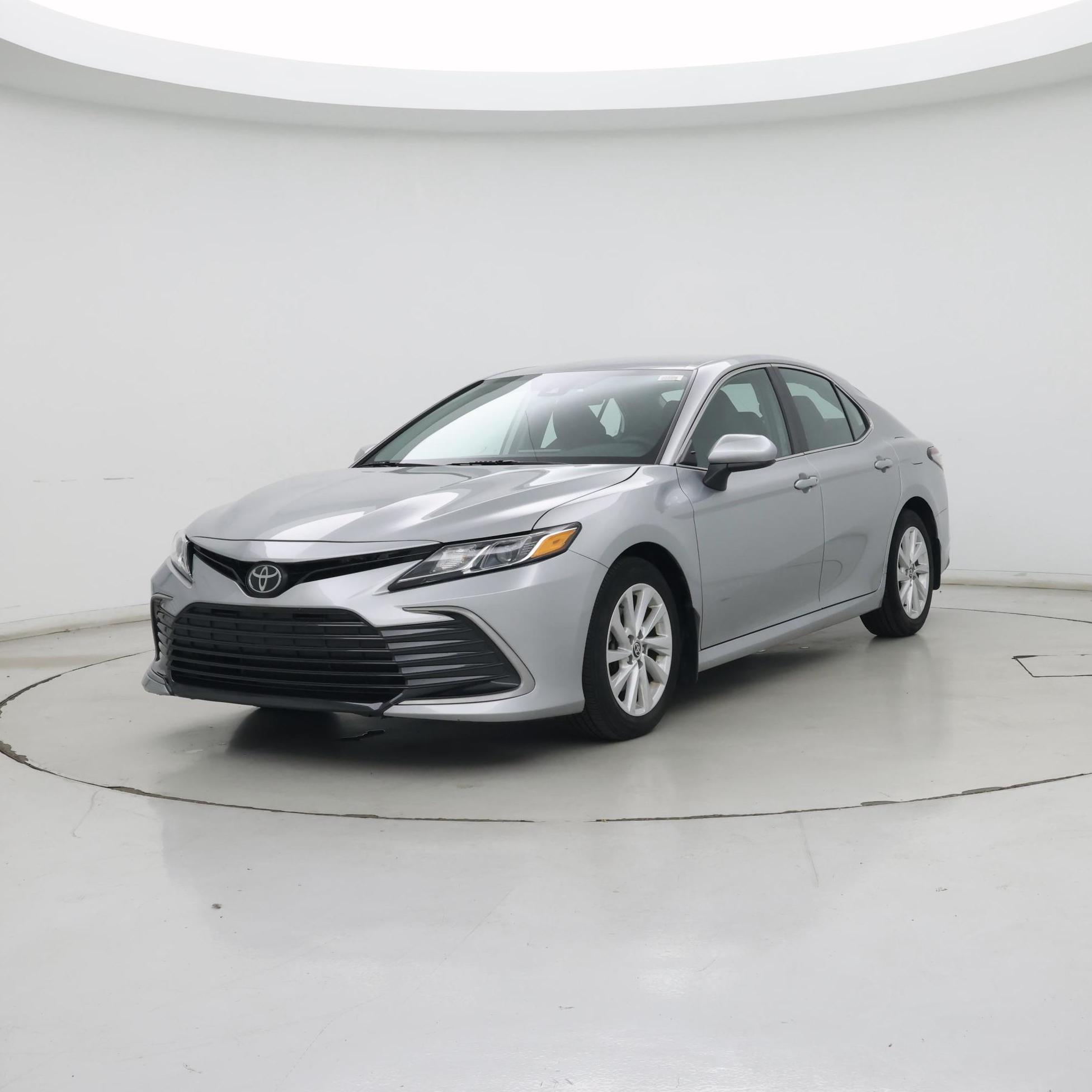 Thumbnail: 2023 Toyota Camry - 4