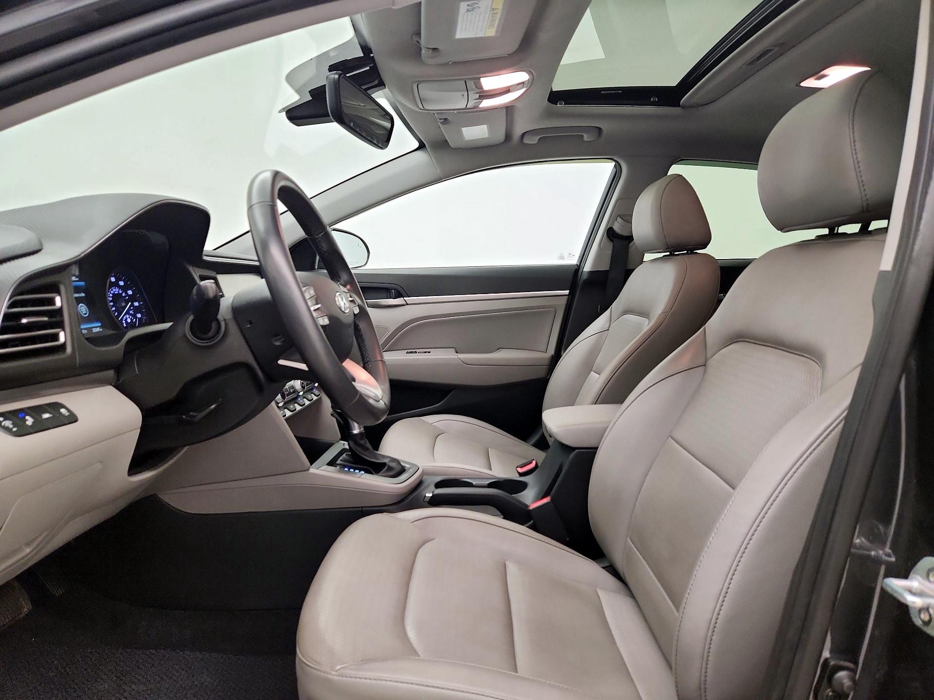 Thumbnail: 2020 Hyundai Elantra - 11