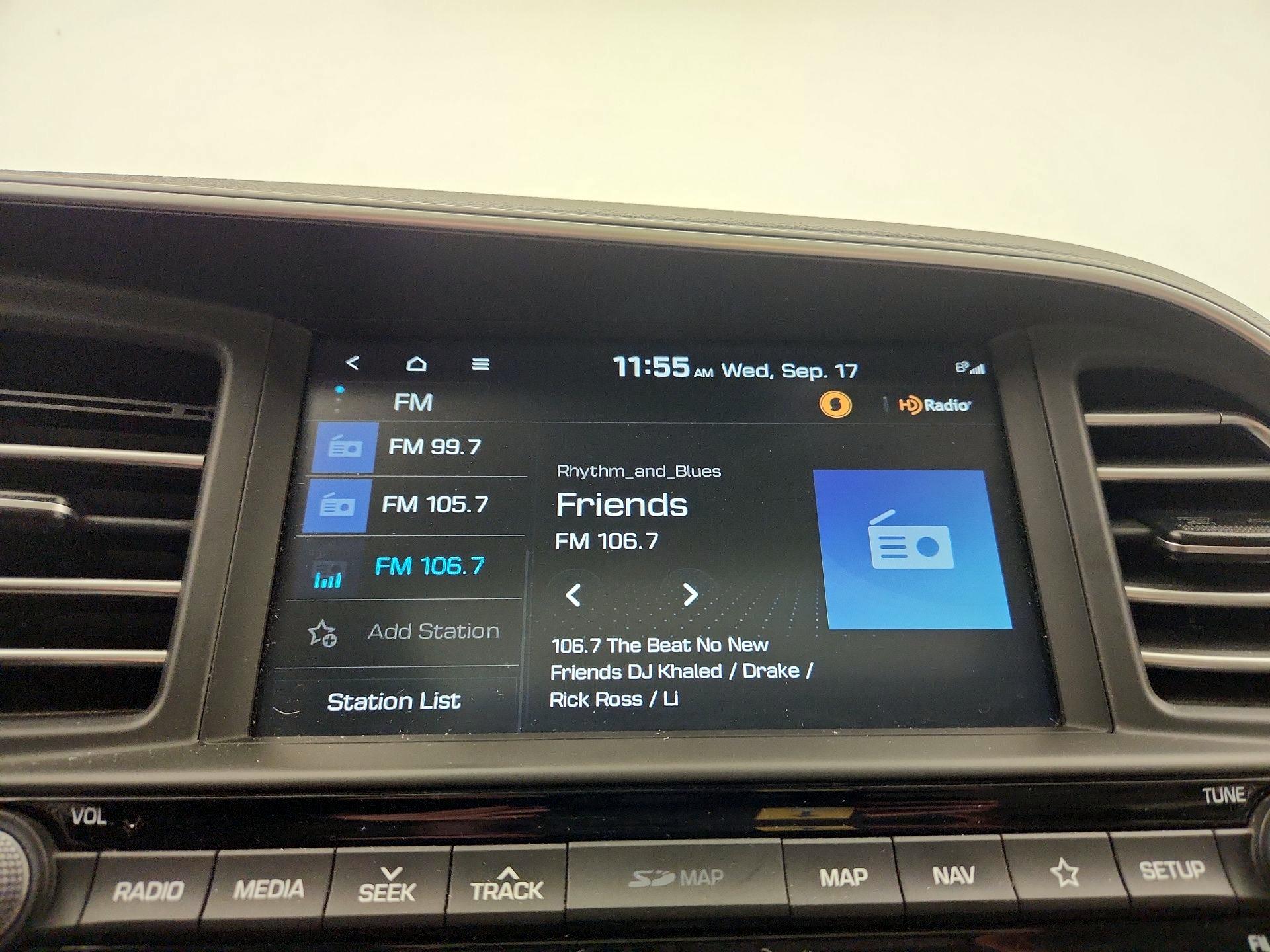 Thumbnail: 2020 Hyundai Elantra - 16