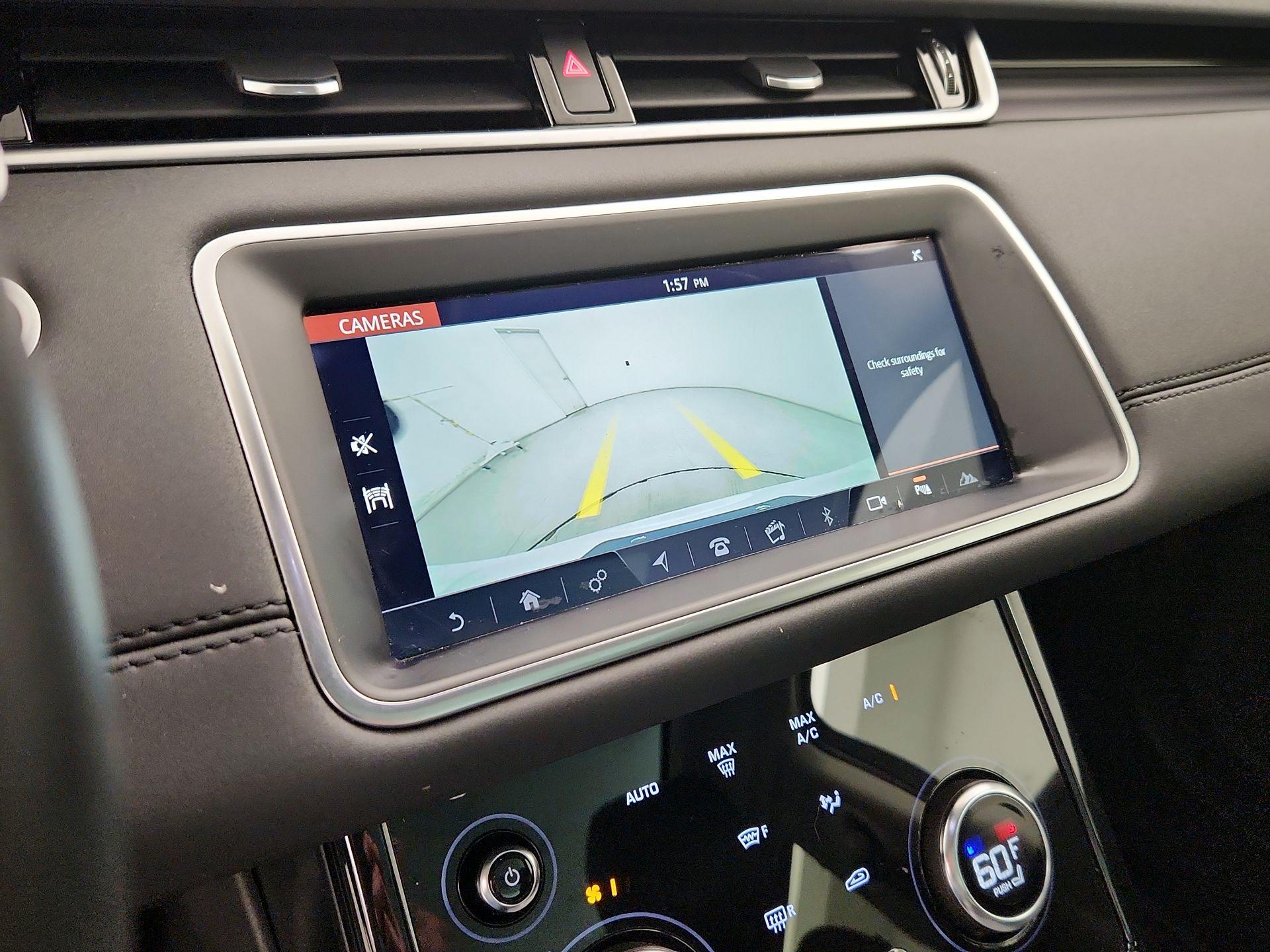 Thumbnail: 2020 Land Rover Range Rover Evoque - 15