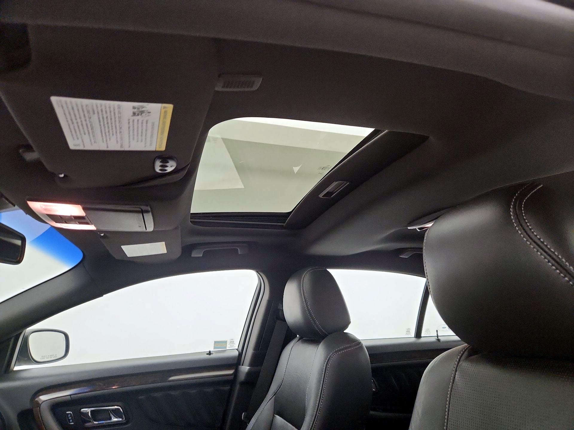 Thumbnail: 2014 Ford Taurus - 19