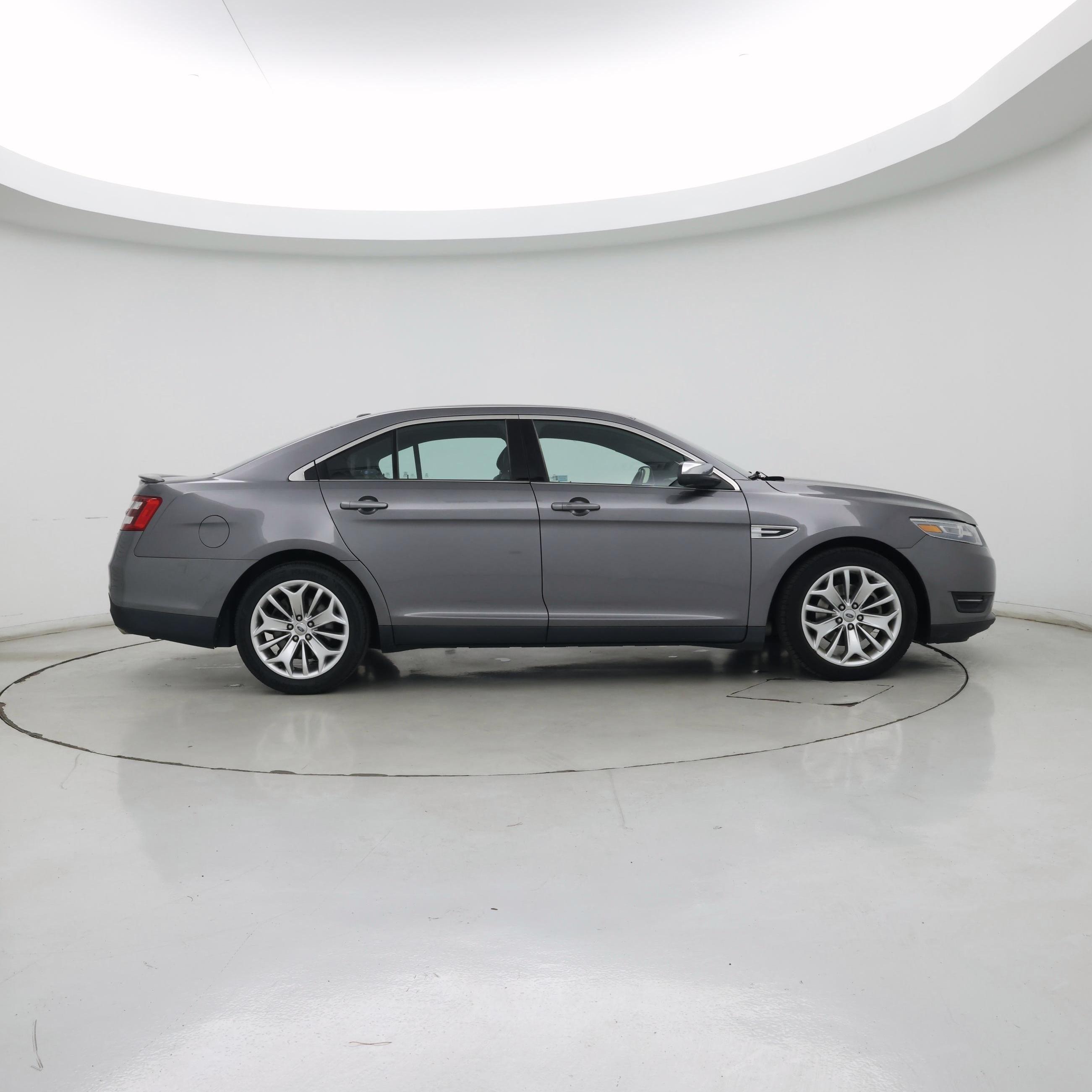 Thumbnail: 2014 Ford Taurus - 7