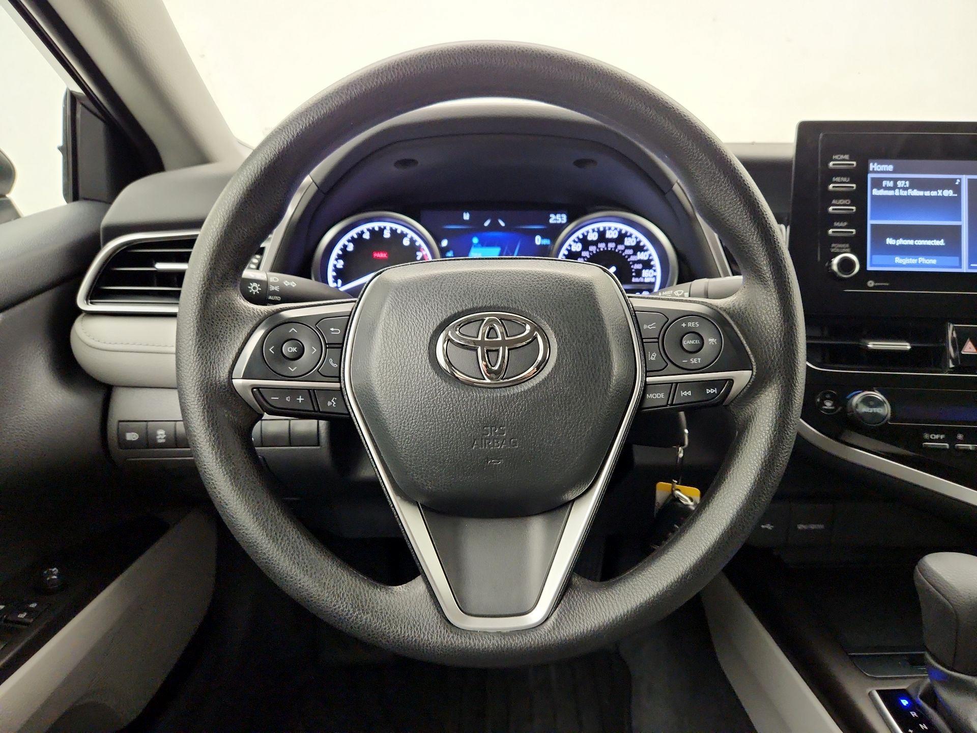 Thumbnail: 2023 Toyota Camry - 10