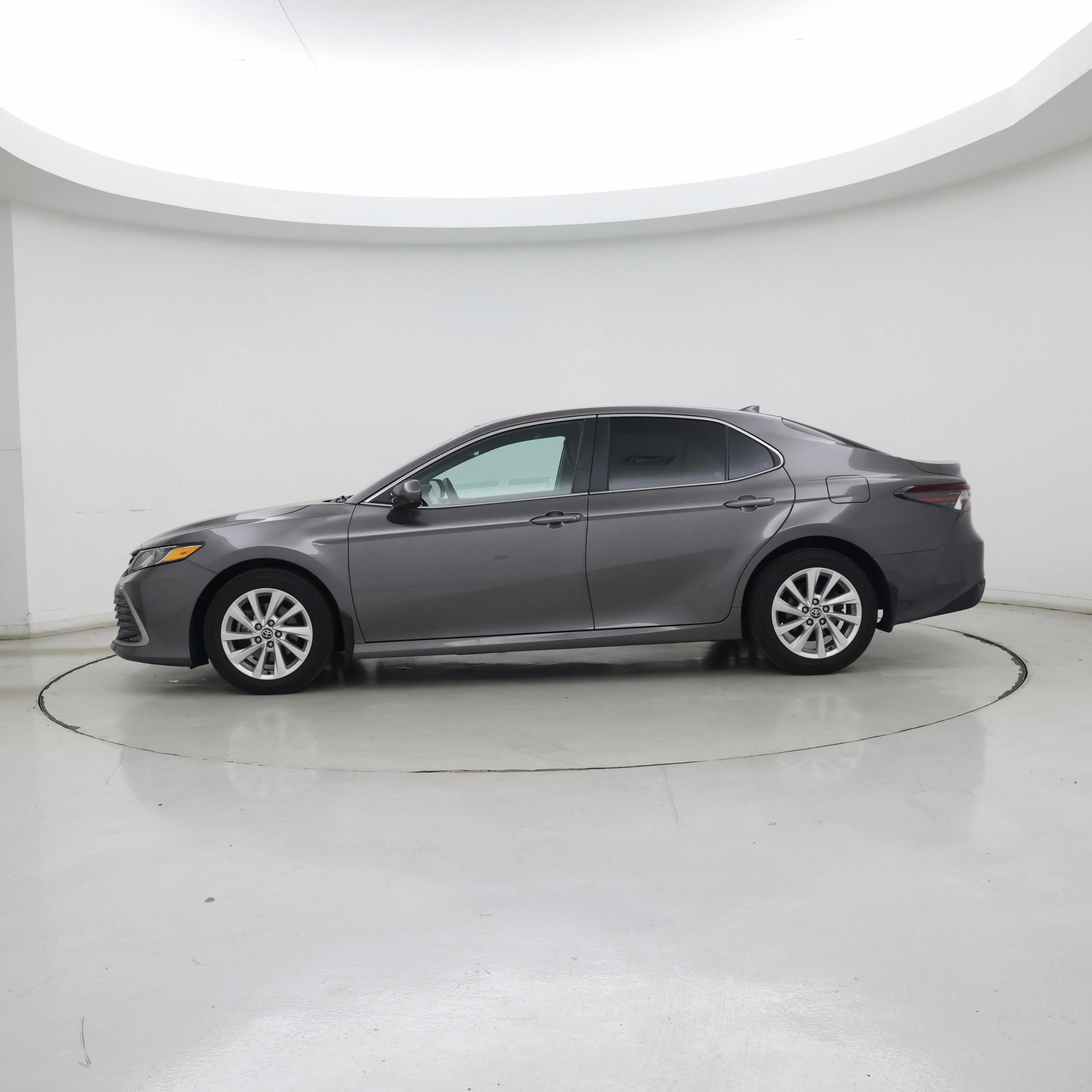 Thumbnail: 2023 Toyota Camry - 3