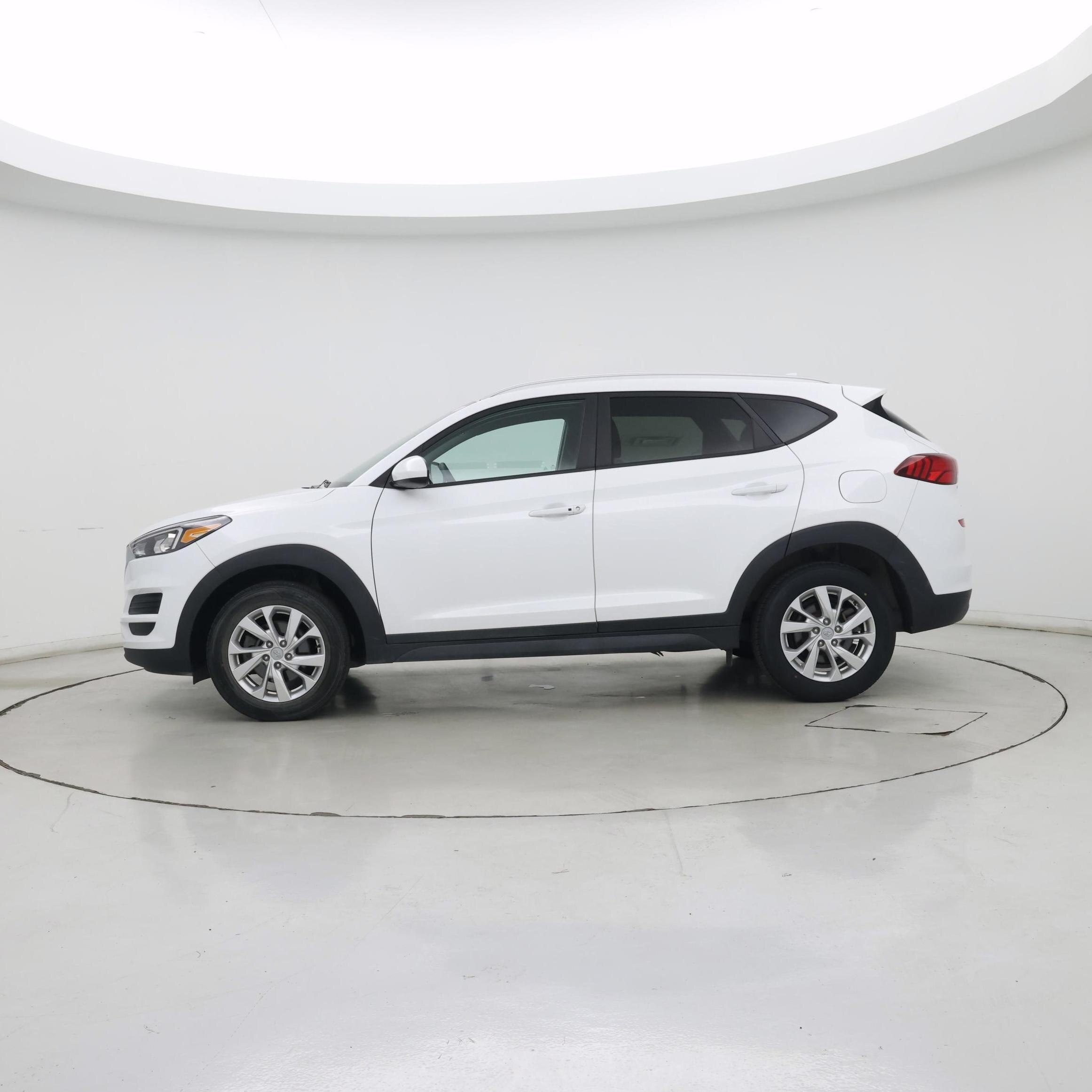 Thumbnail: 2021 Hyundai Tucson - 3