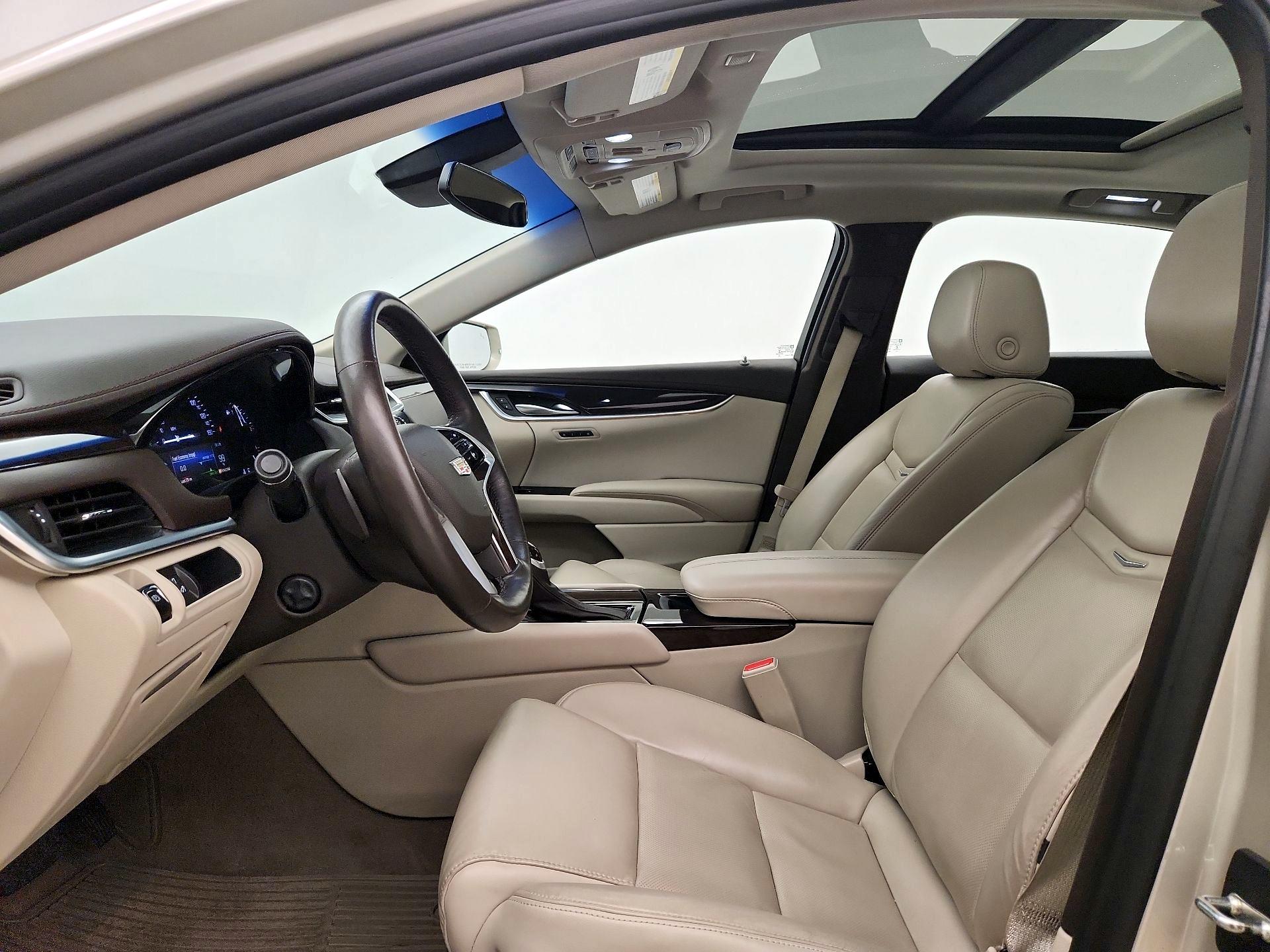 Thumbnail: 2016 Cadillac XTS - 11