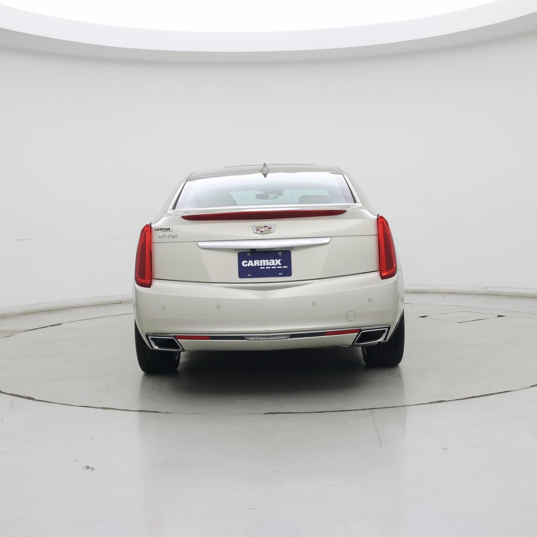 Thumbnail: 2016 Cadillac XTS - 6