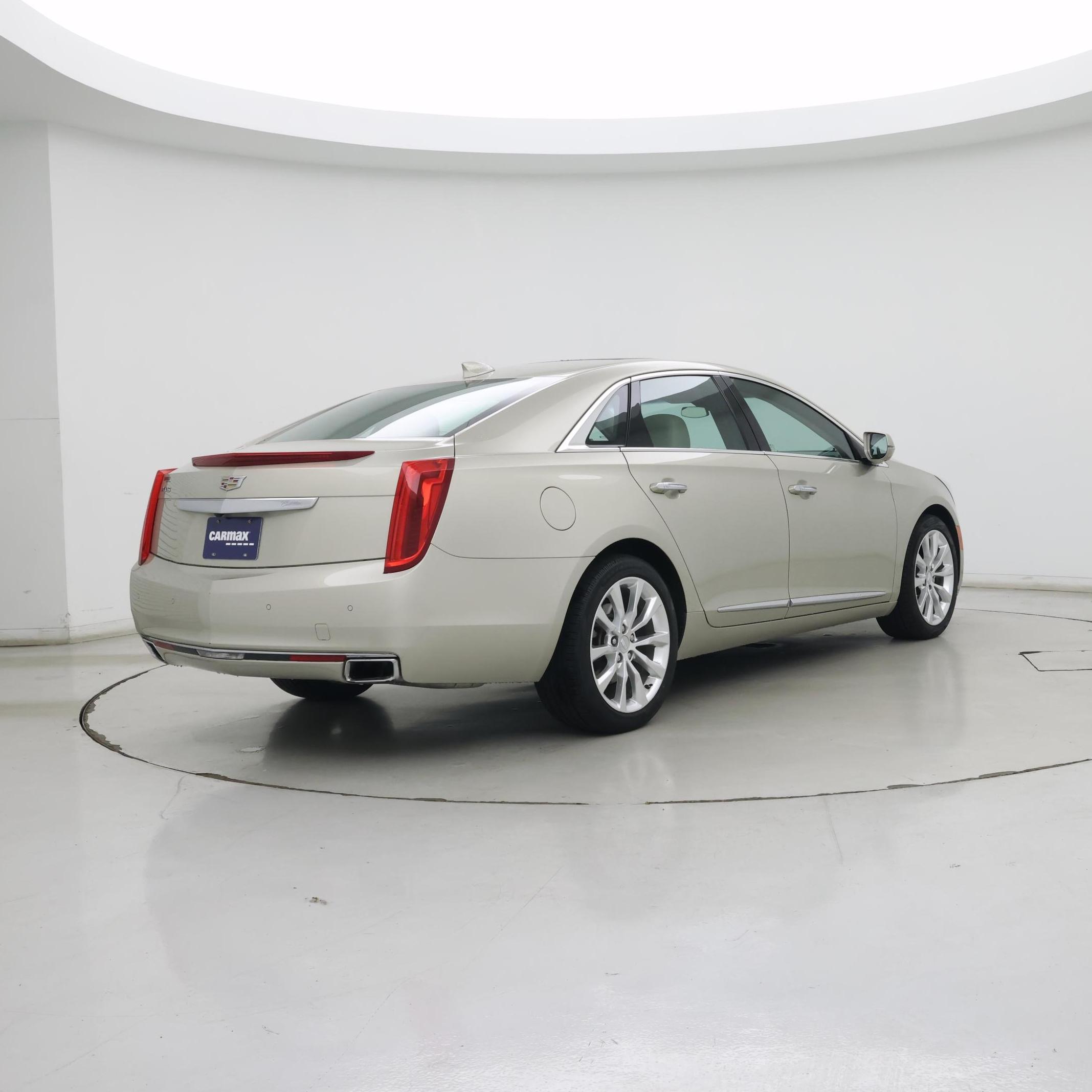 Thumbnail: 2016 Cadillac XTS - 8