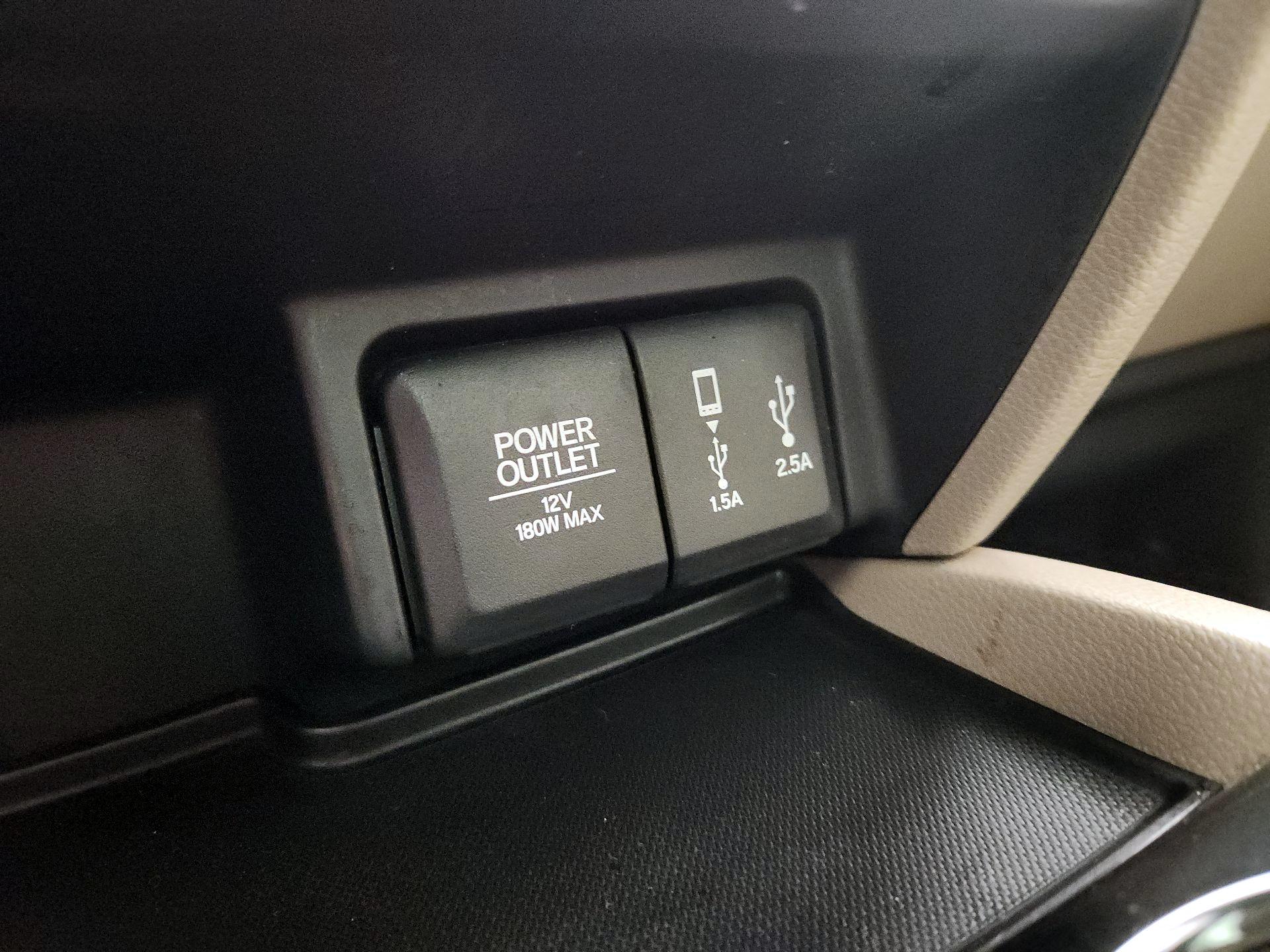 Thumbnail: 2018 Honda Pilot - 19