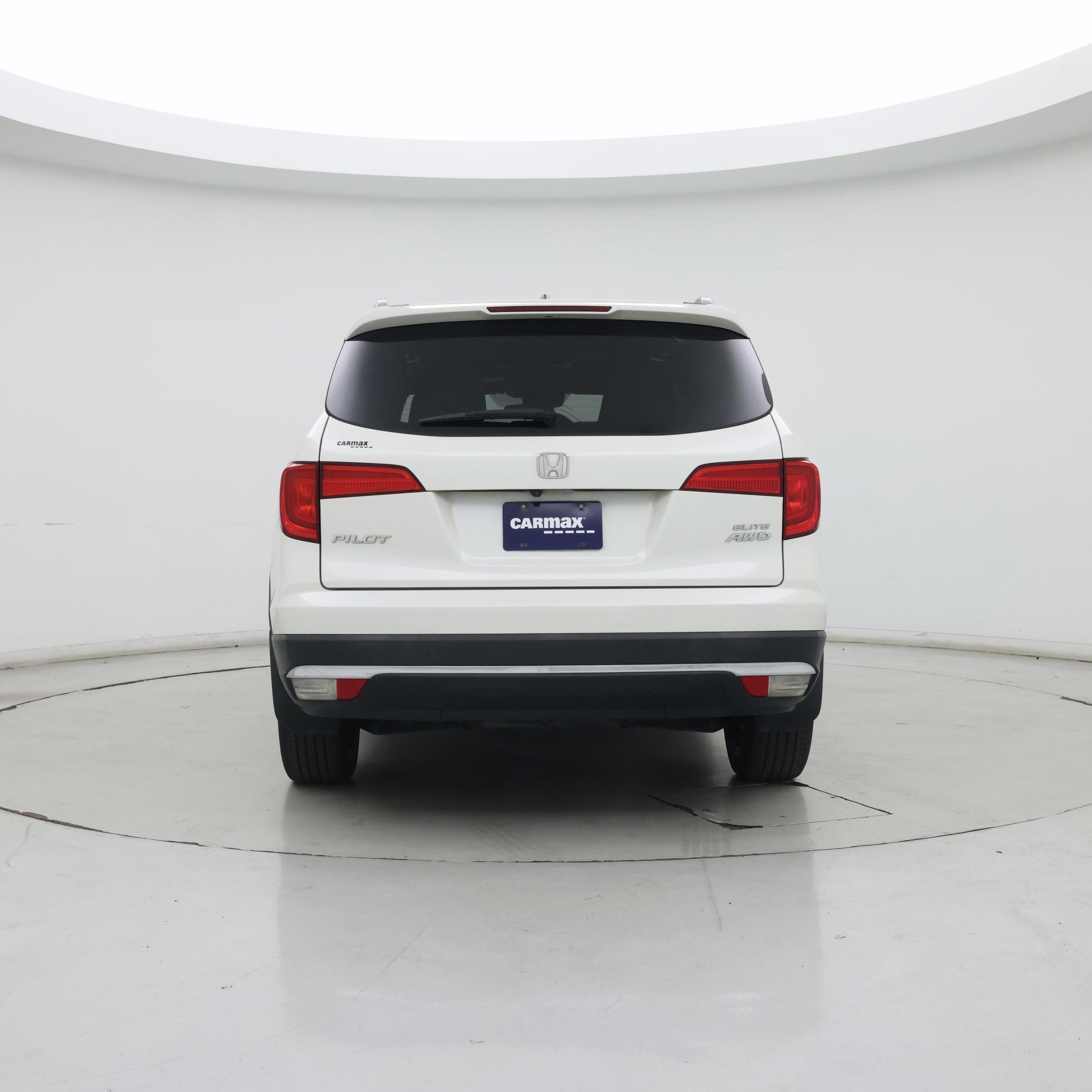 Thumbnail: 2018 Honda Pilot - 6