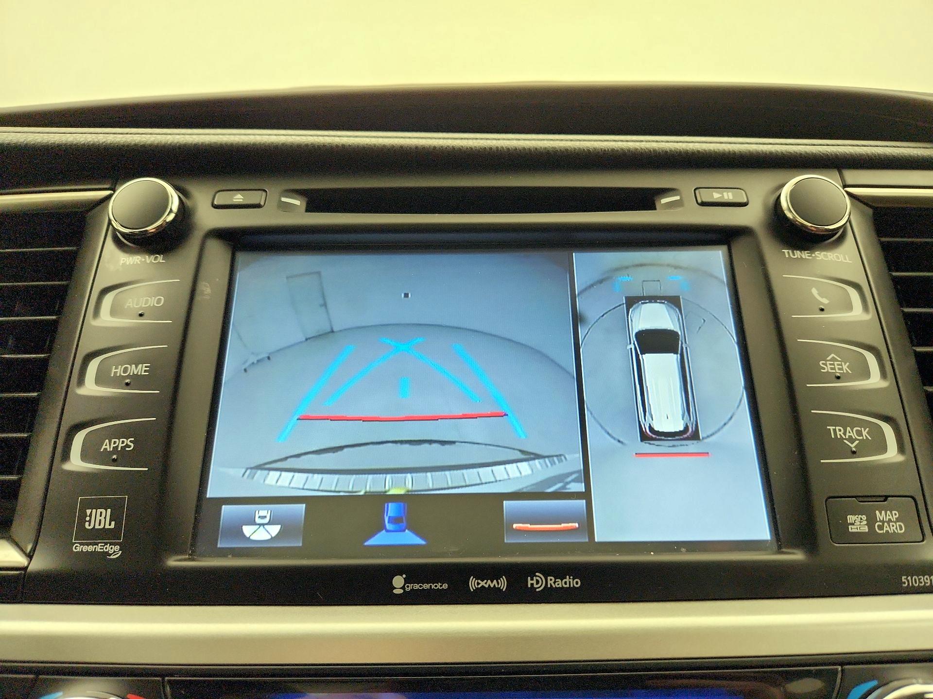 Thumbnail: 2019 Toyota Highlander - 15