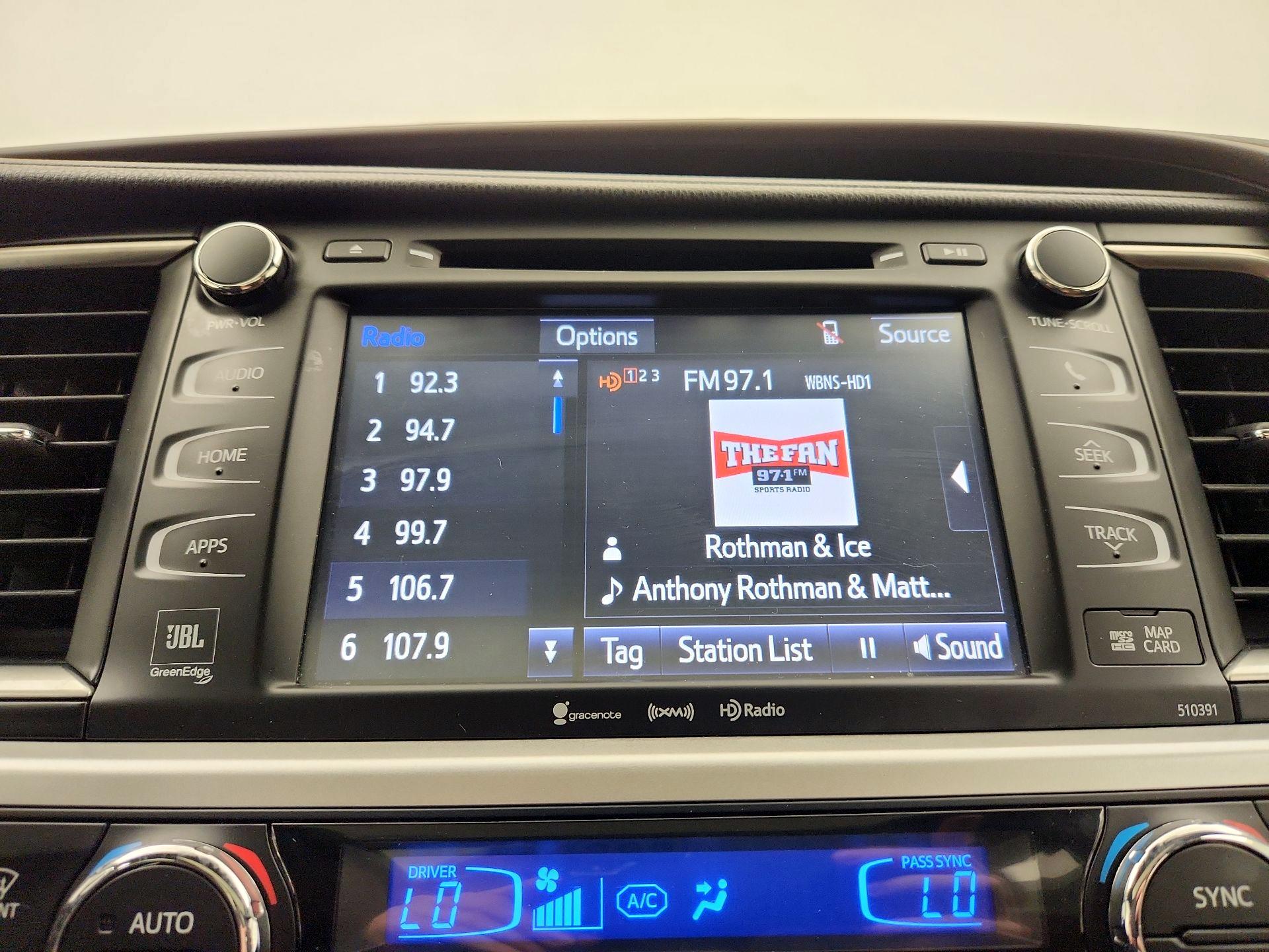 Thumbnail: 2019 Toyota Highlander - 16