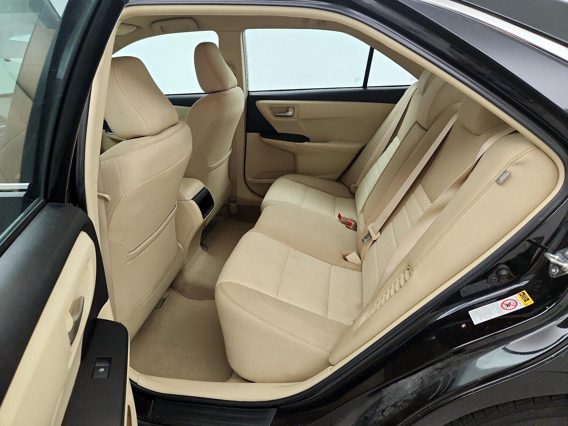 Thumbnail: 2015 Toyota Camry - 19