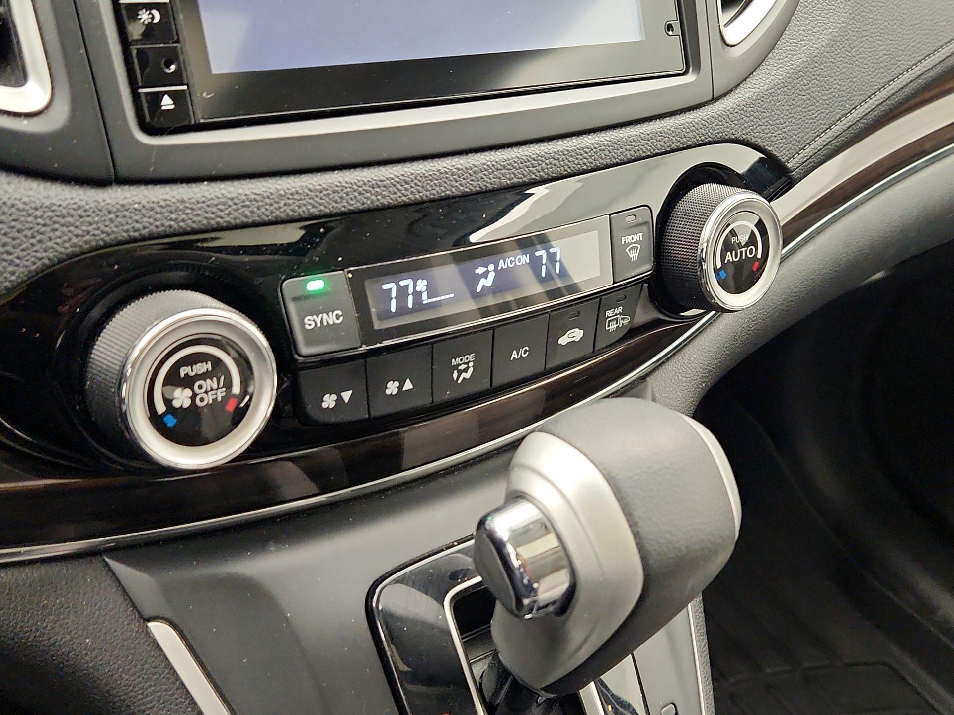 Thumbnail: 2015 Honda CR-V - 16